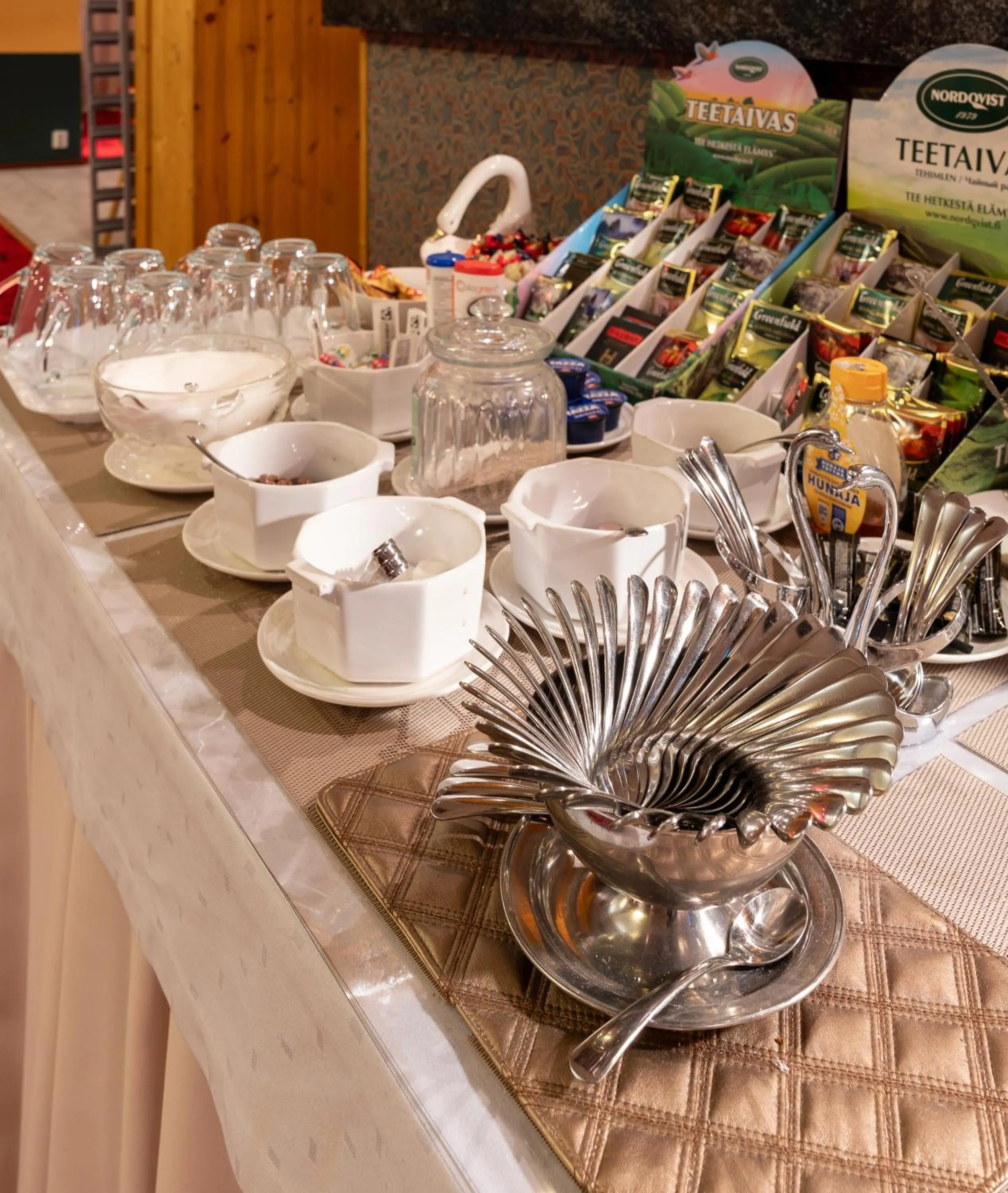 Buffet breakfast in Hotel Kemijärvi