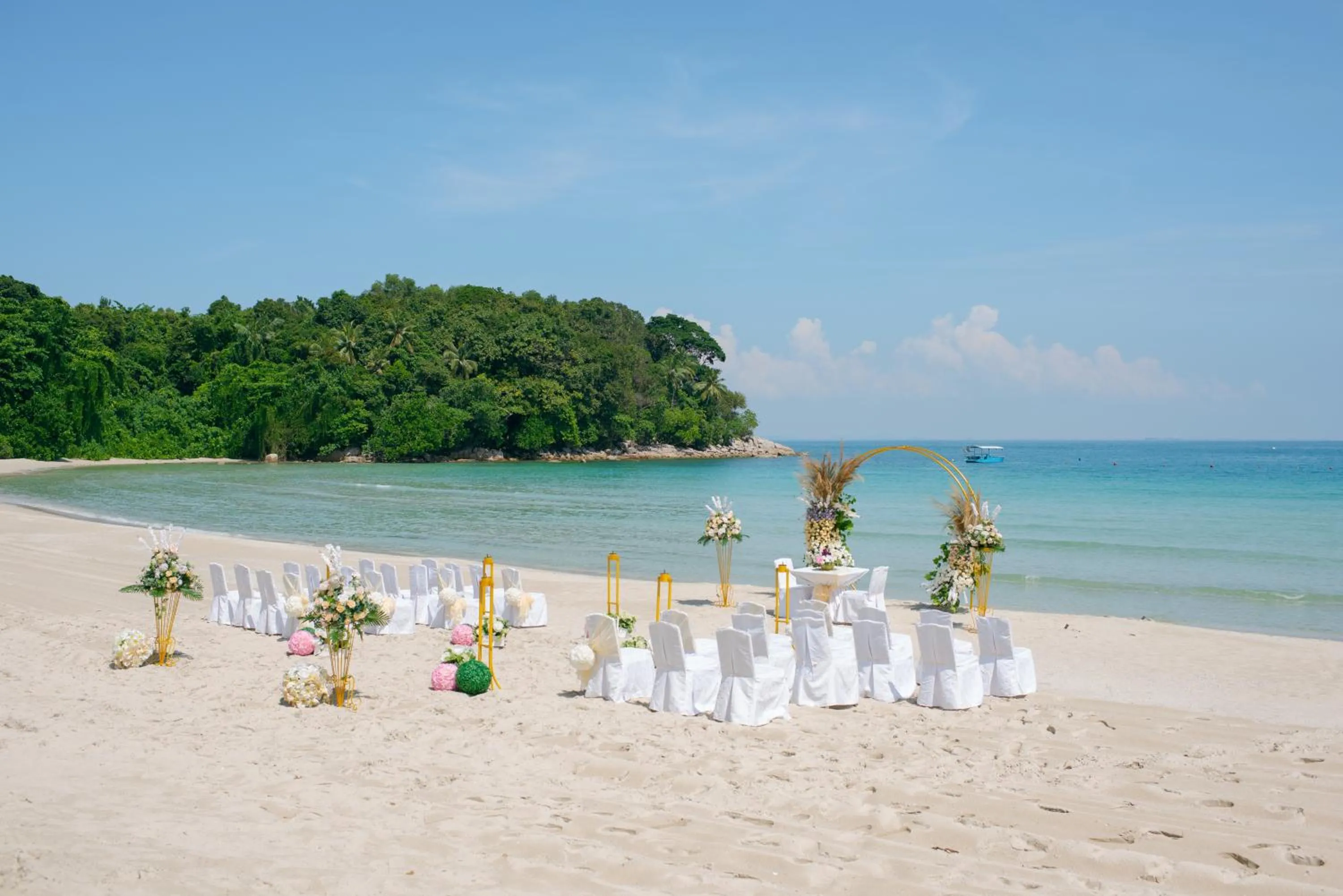 wedding in Indra Maya Pool Villas