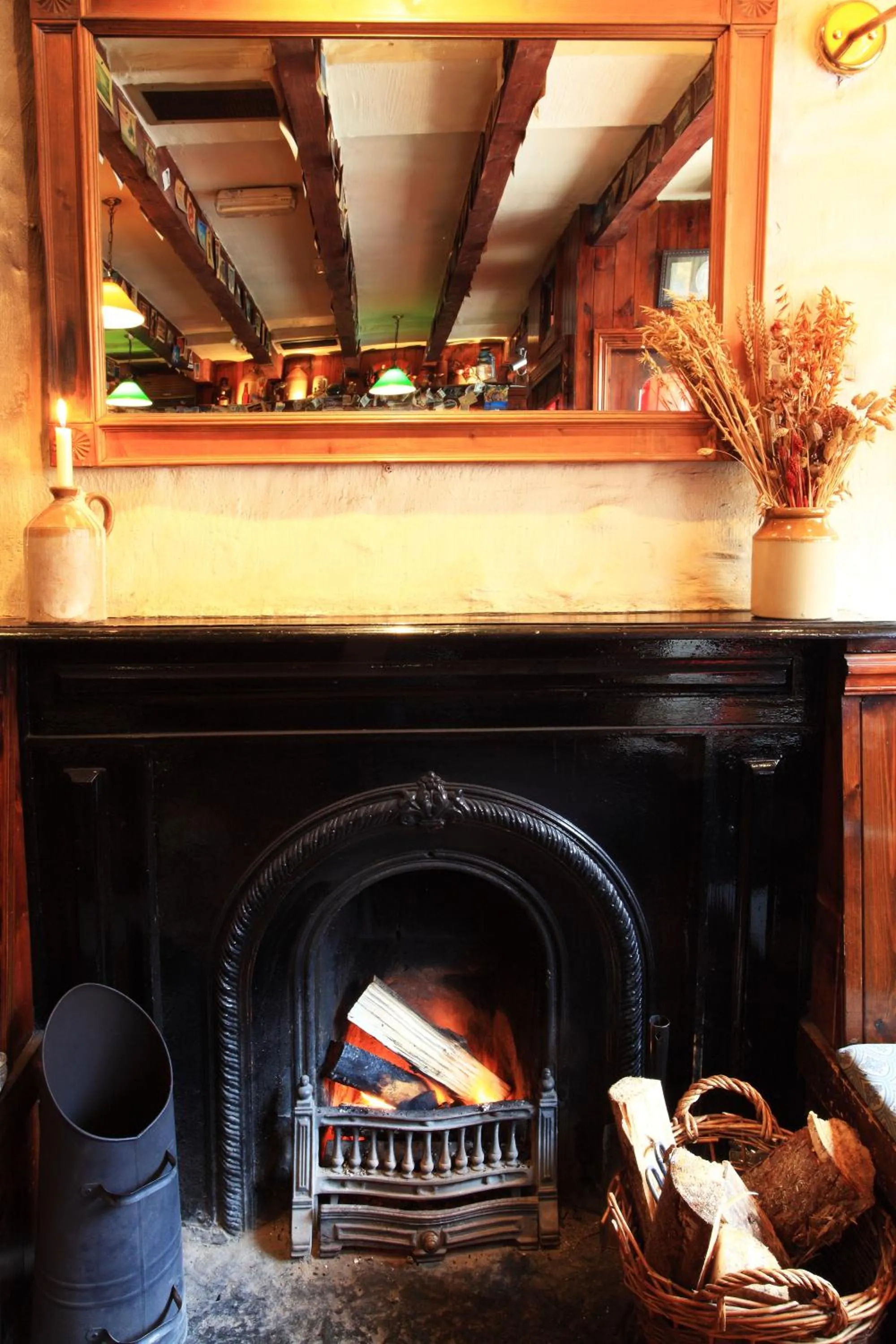 Lounge or bar in O'Donnabhain's