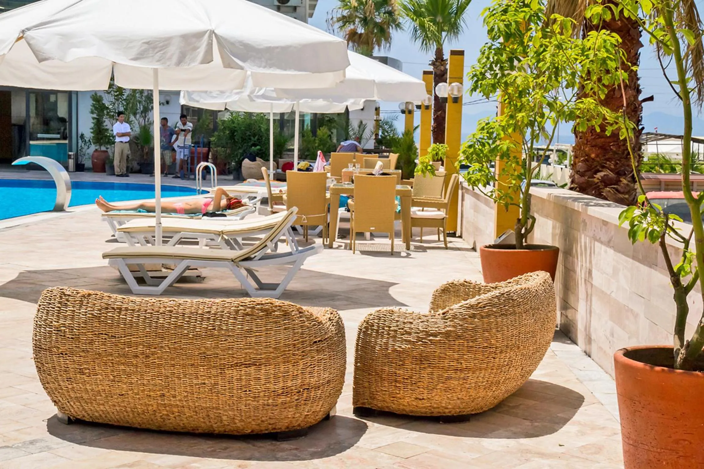 Swimming pool in Ayvalik Cinar Hotel