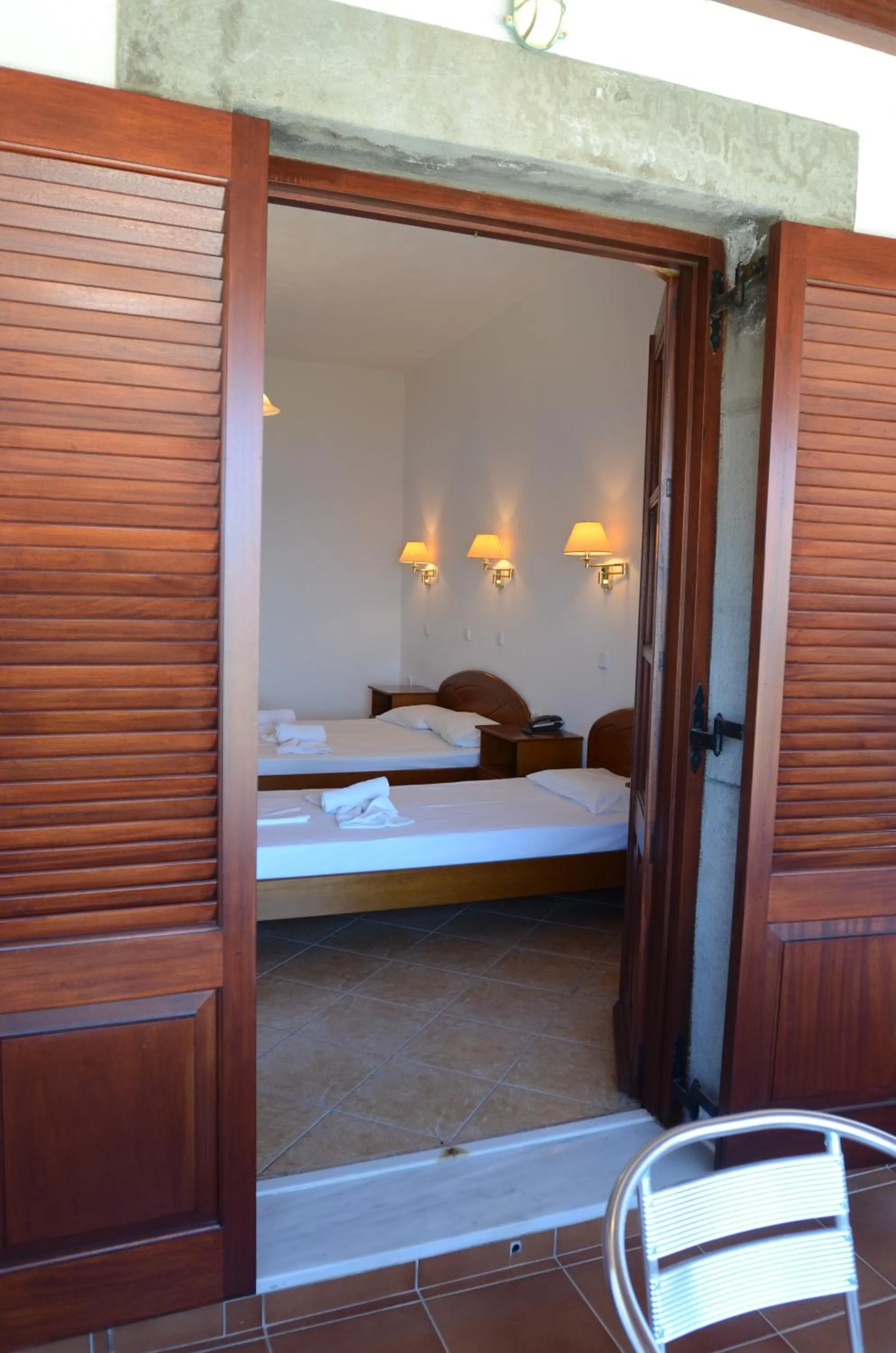 Photo of the whole room, Bed in Asteri Hotel