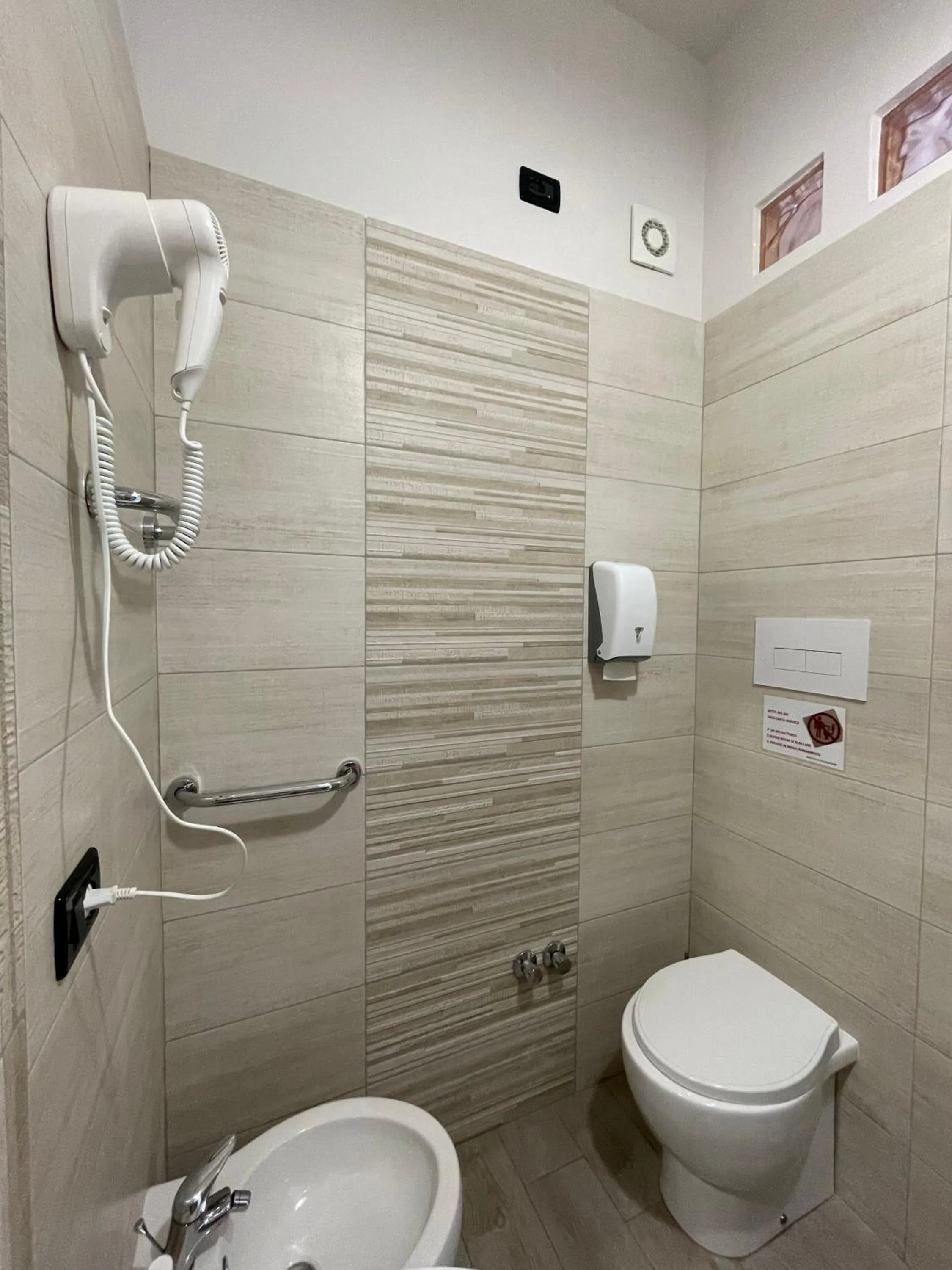 Shower in B&B Vistamare