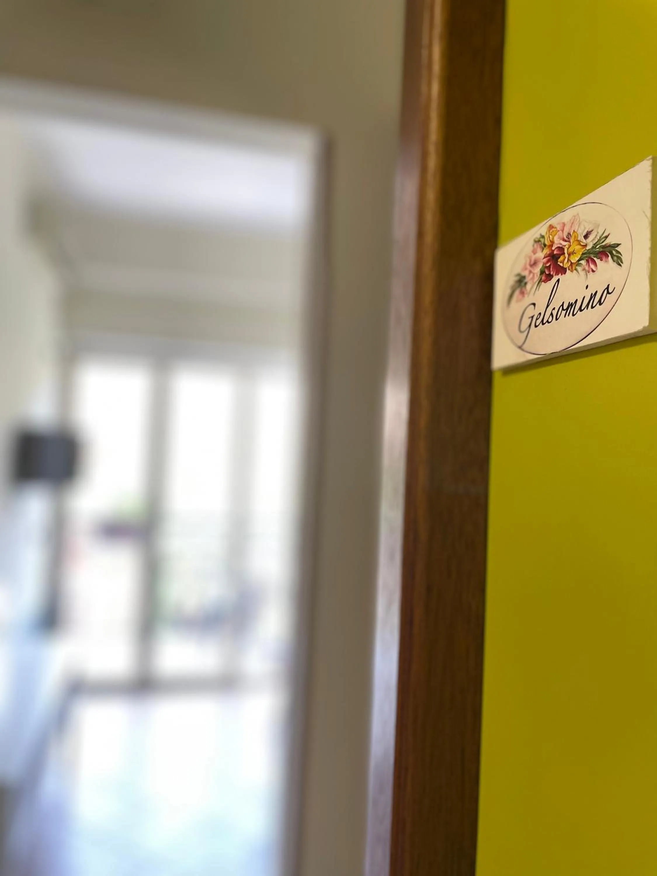 Logo/Certificate/Sign in B&B Vistamare