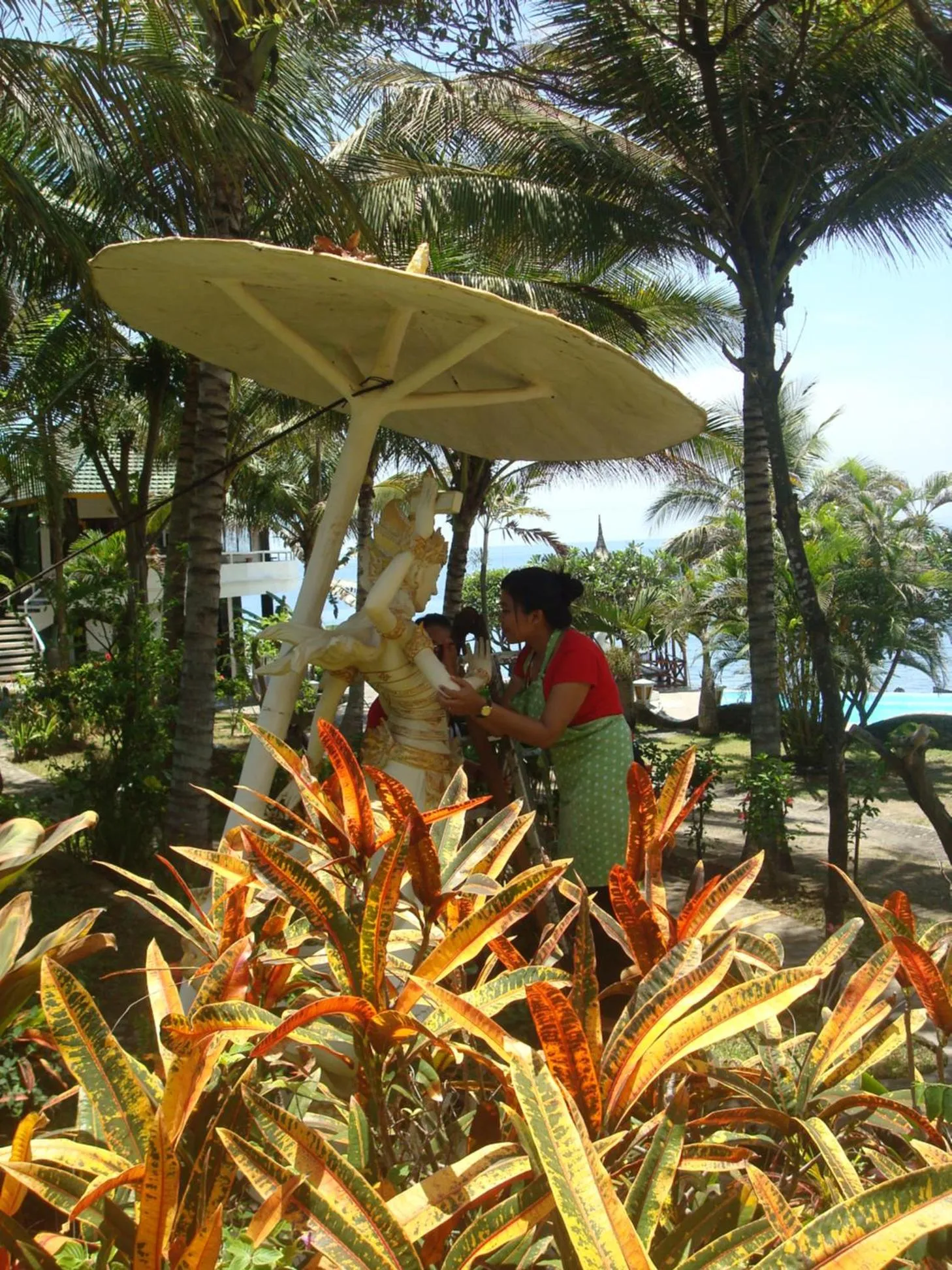 Staff in Villa Arjuna