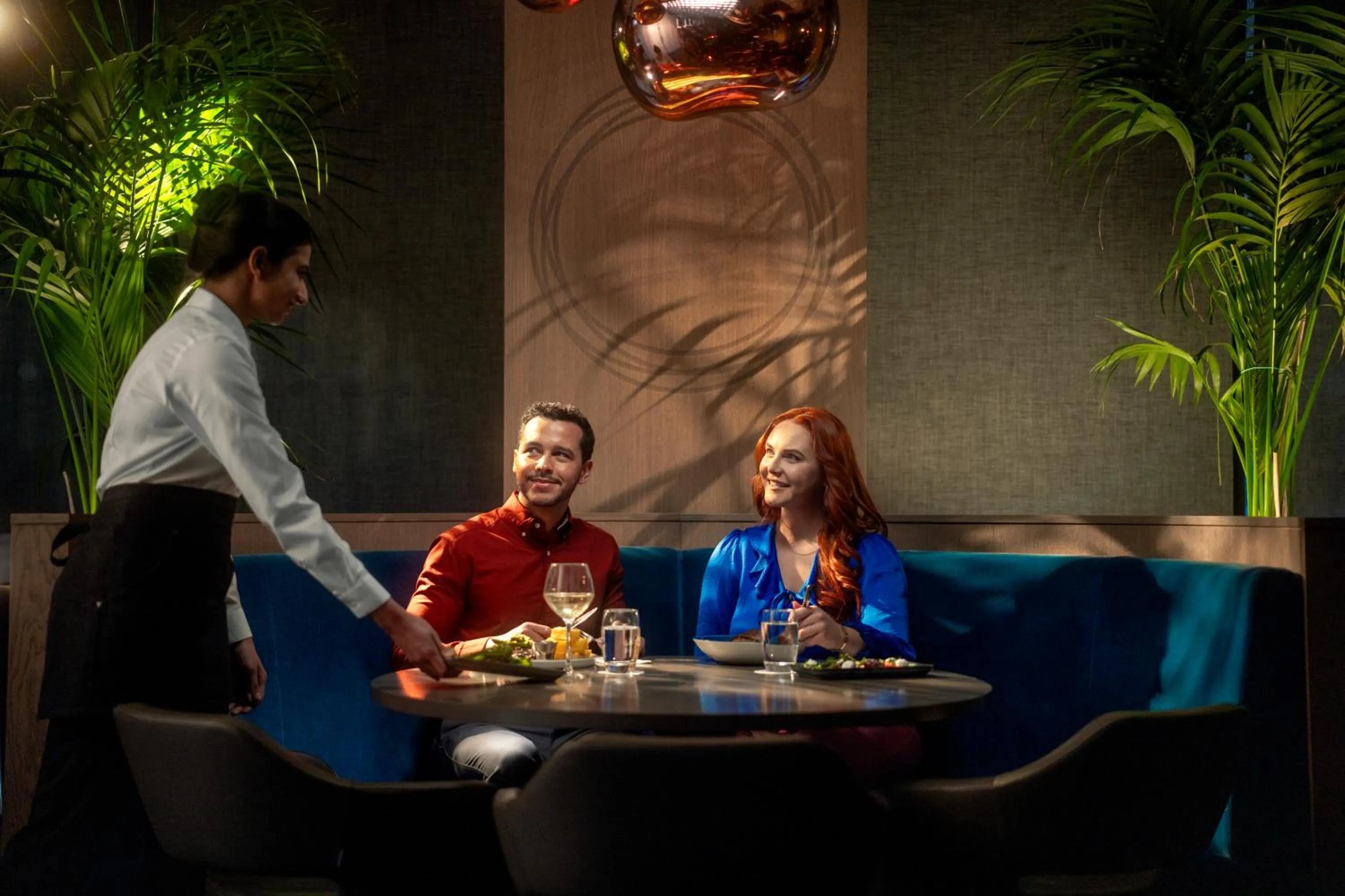 Restaurant/places to eat in Clayton Hotel Silver Springs