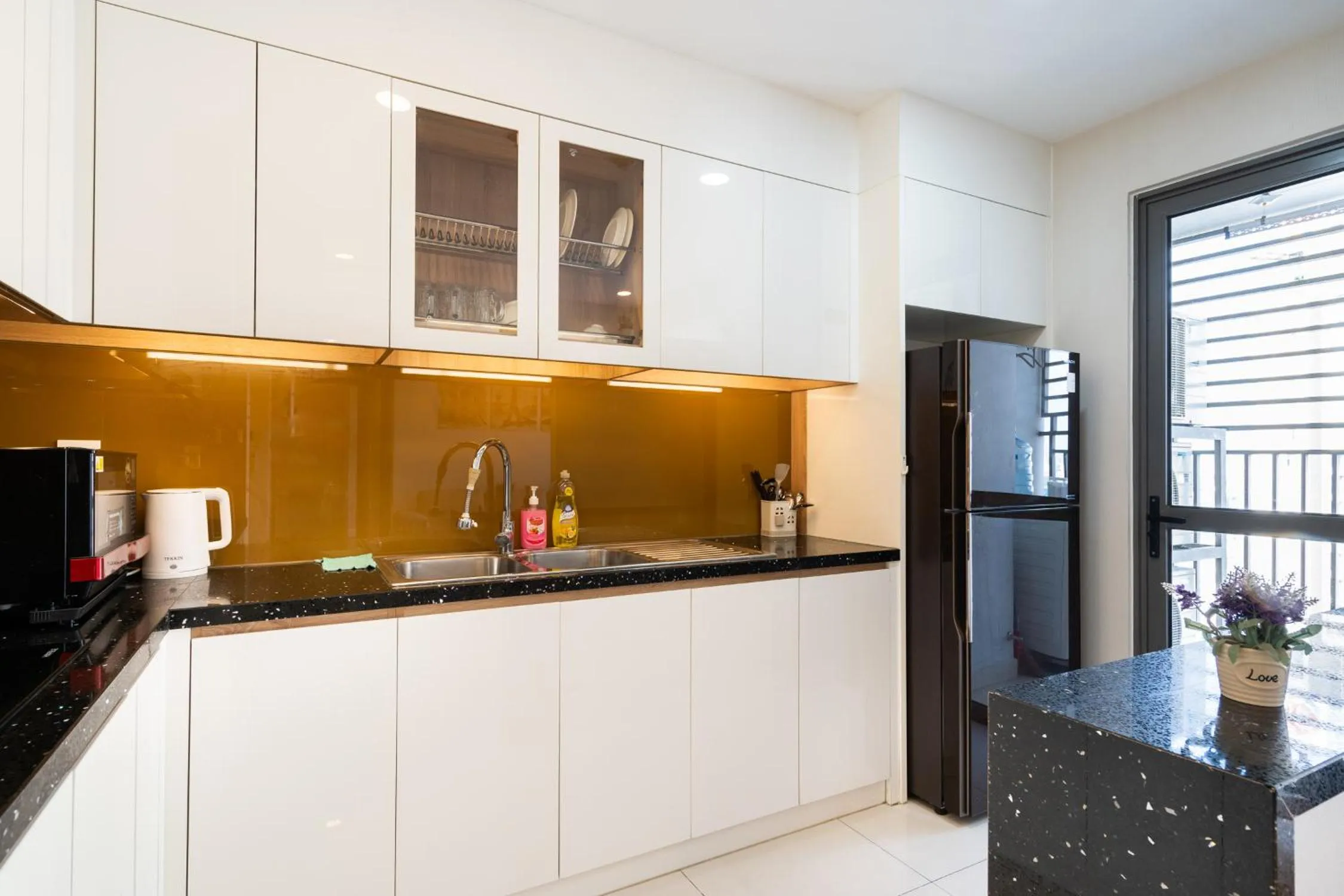 Infinity Pool Signature - Saigon Rivergate