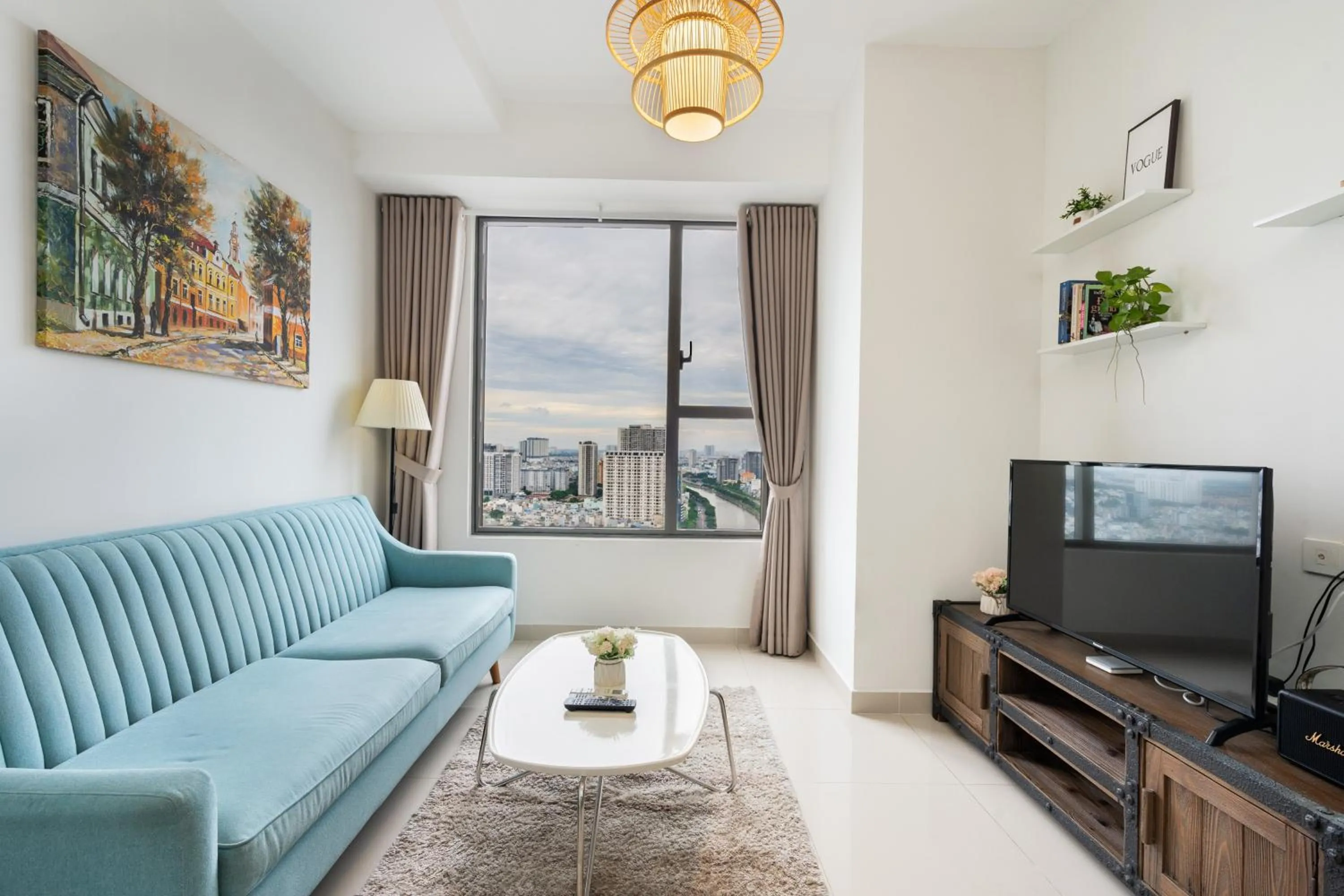 Infinity Pool Signature - Saigon Rivergate