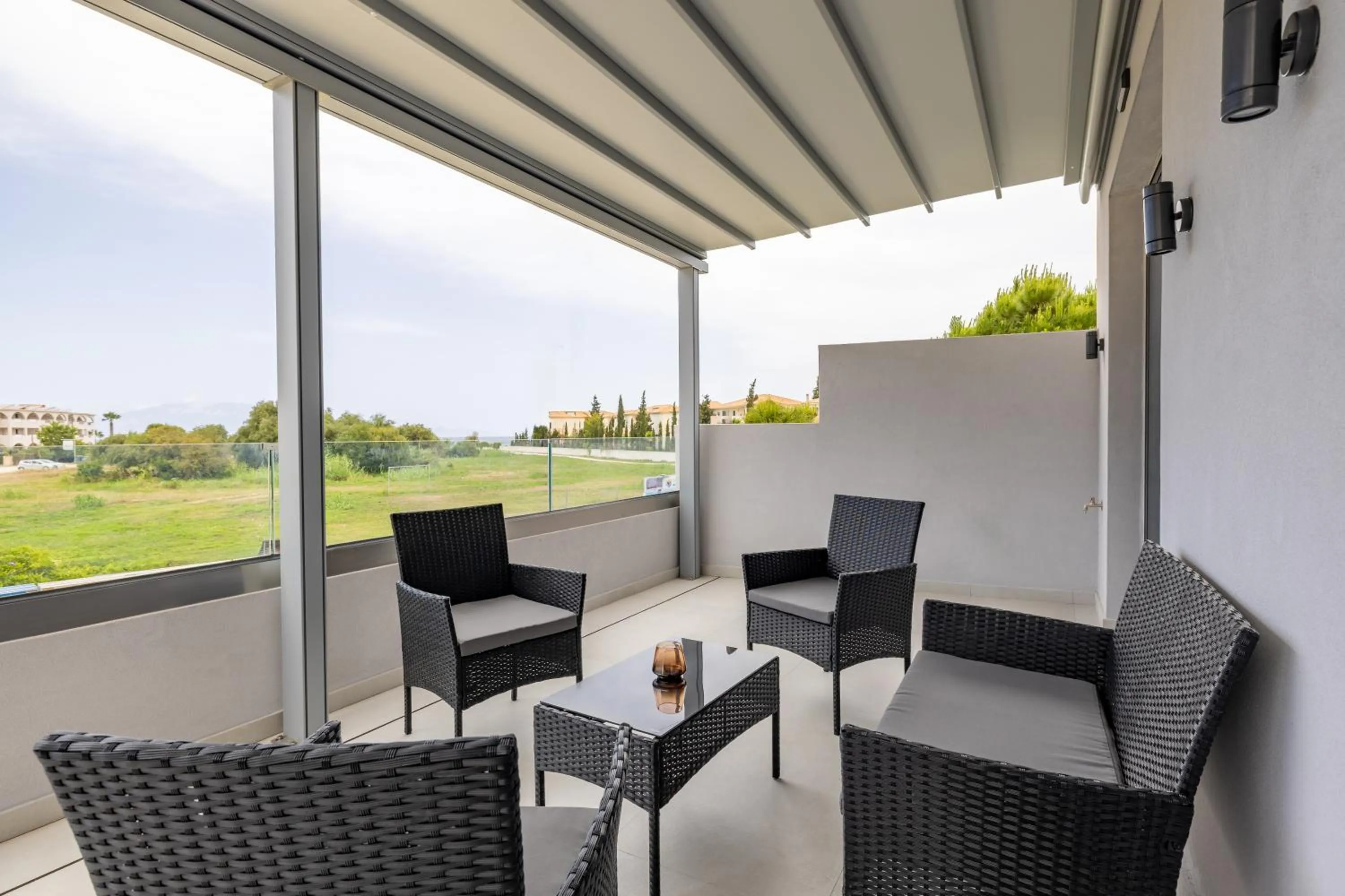 Valianos Studios - Apartments