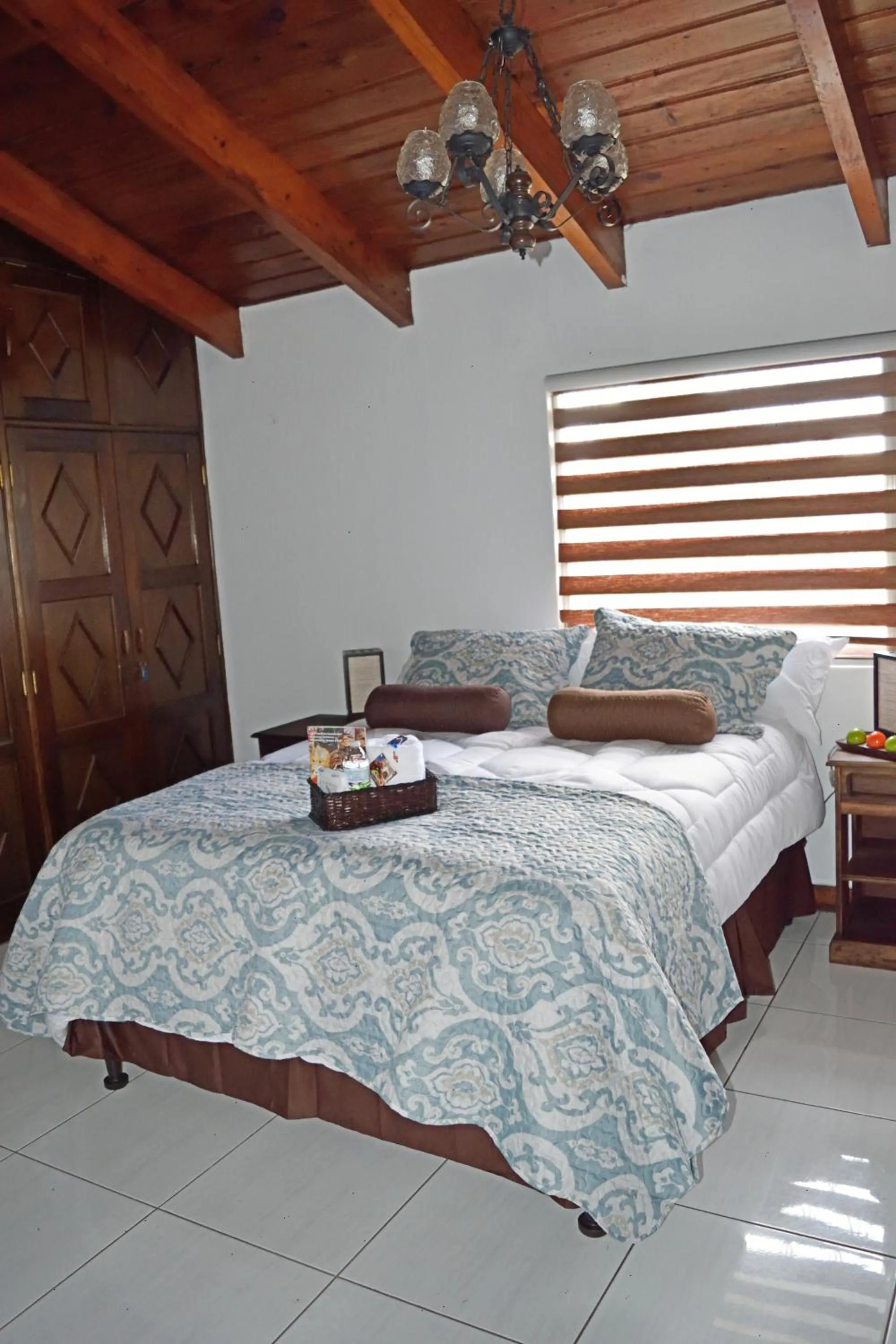 Bedroom in OH ESPAÑA!