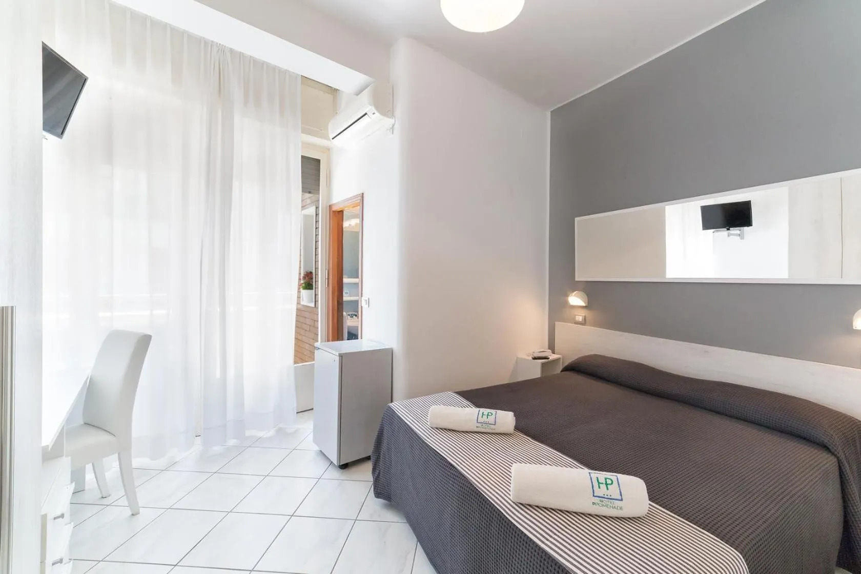 Photo of the whole room, Bed in Hotel Promenade