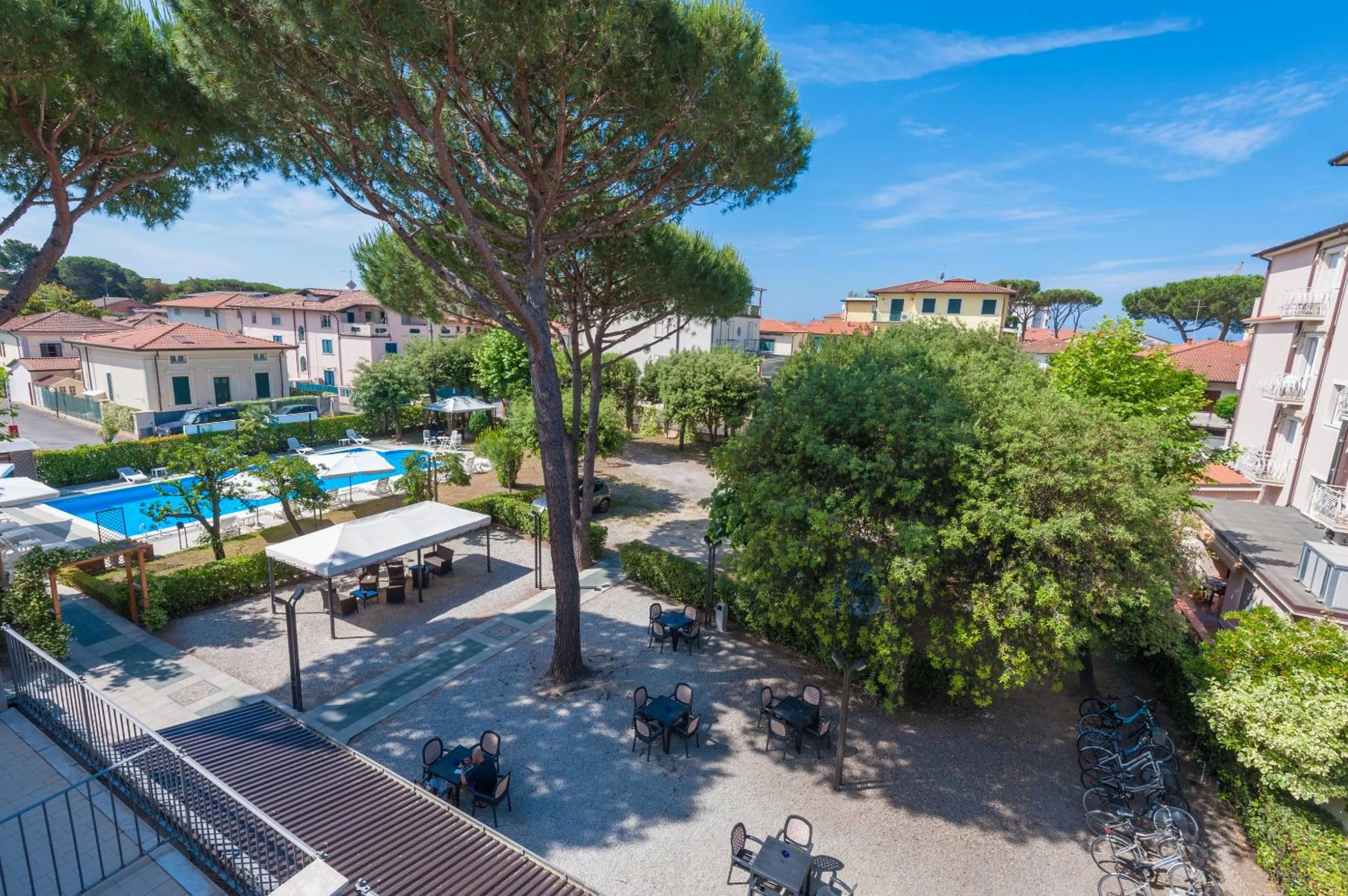 Garden view in Hotel Apuana