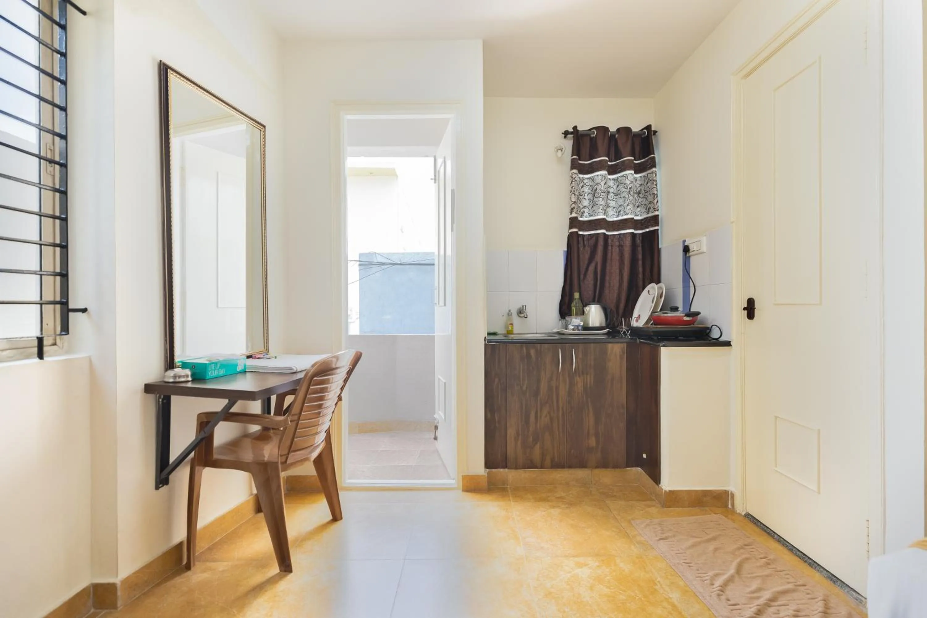 Kitchen or kitchenette in Stayhome Classic