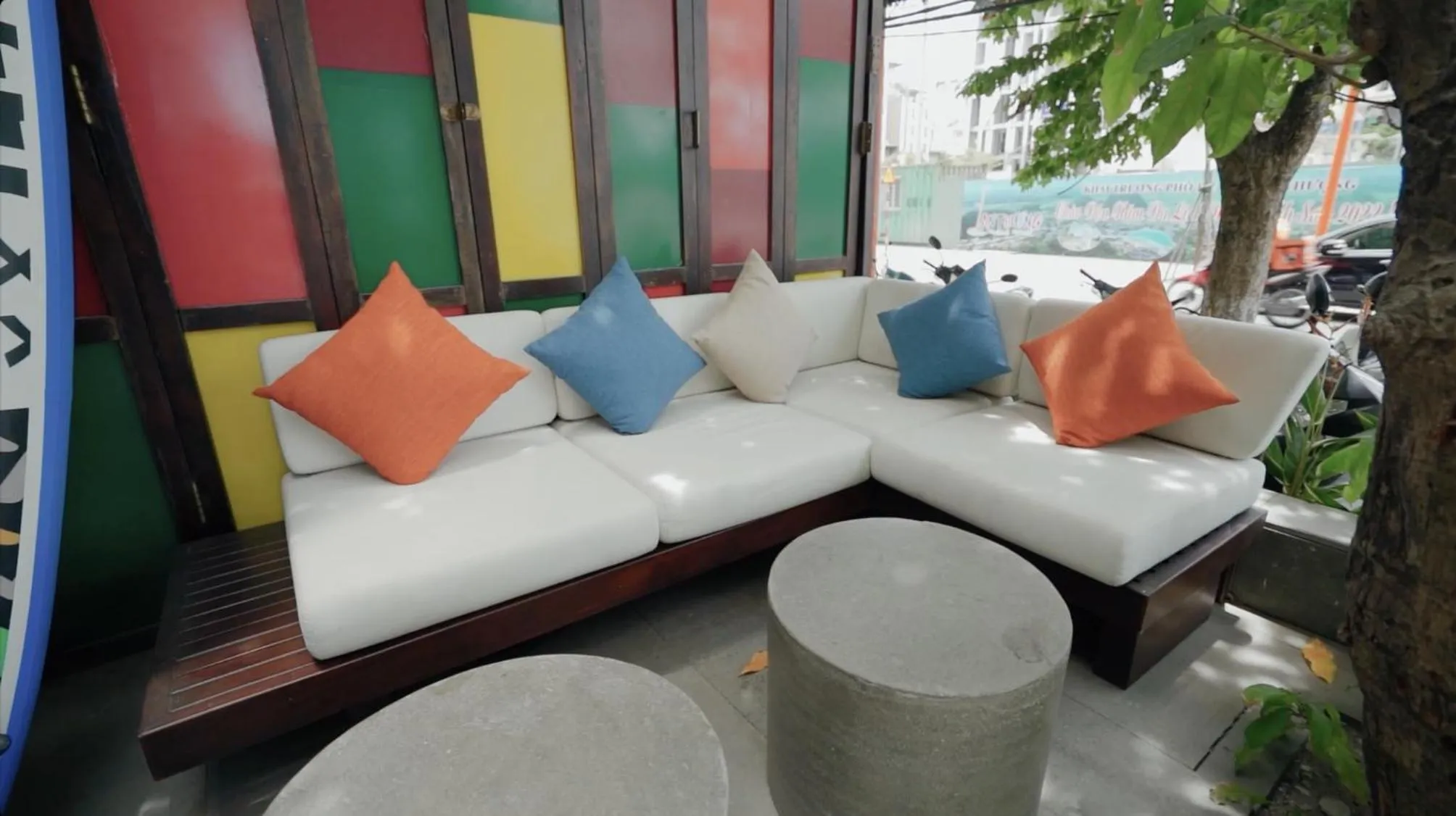 Property building in Chu Hotel