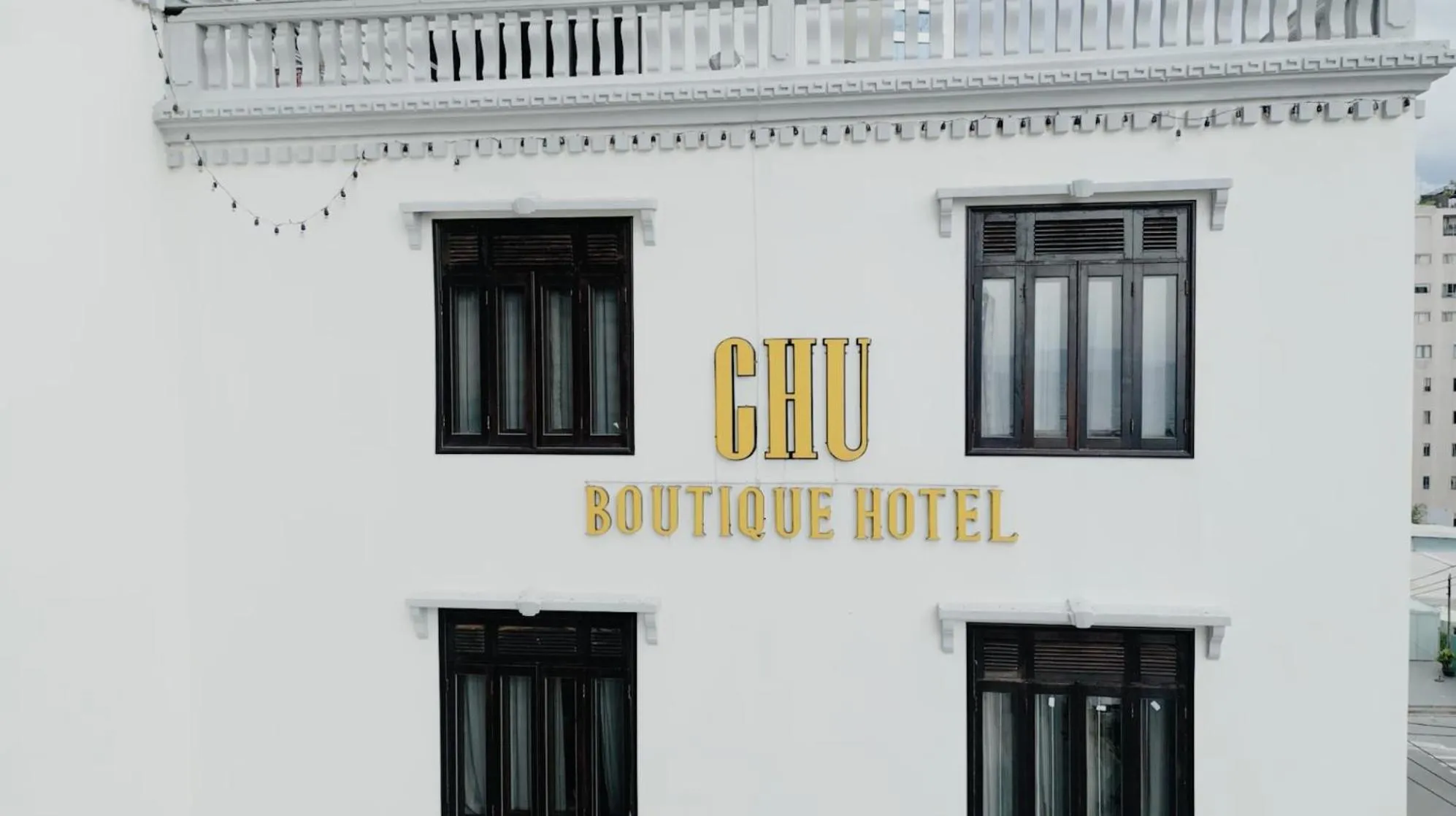 Property building in Chu Hotel