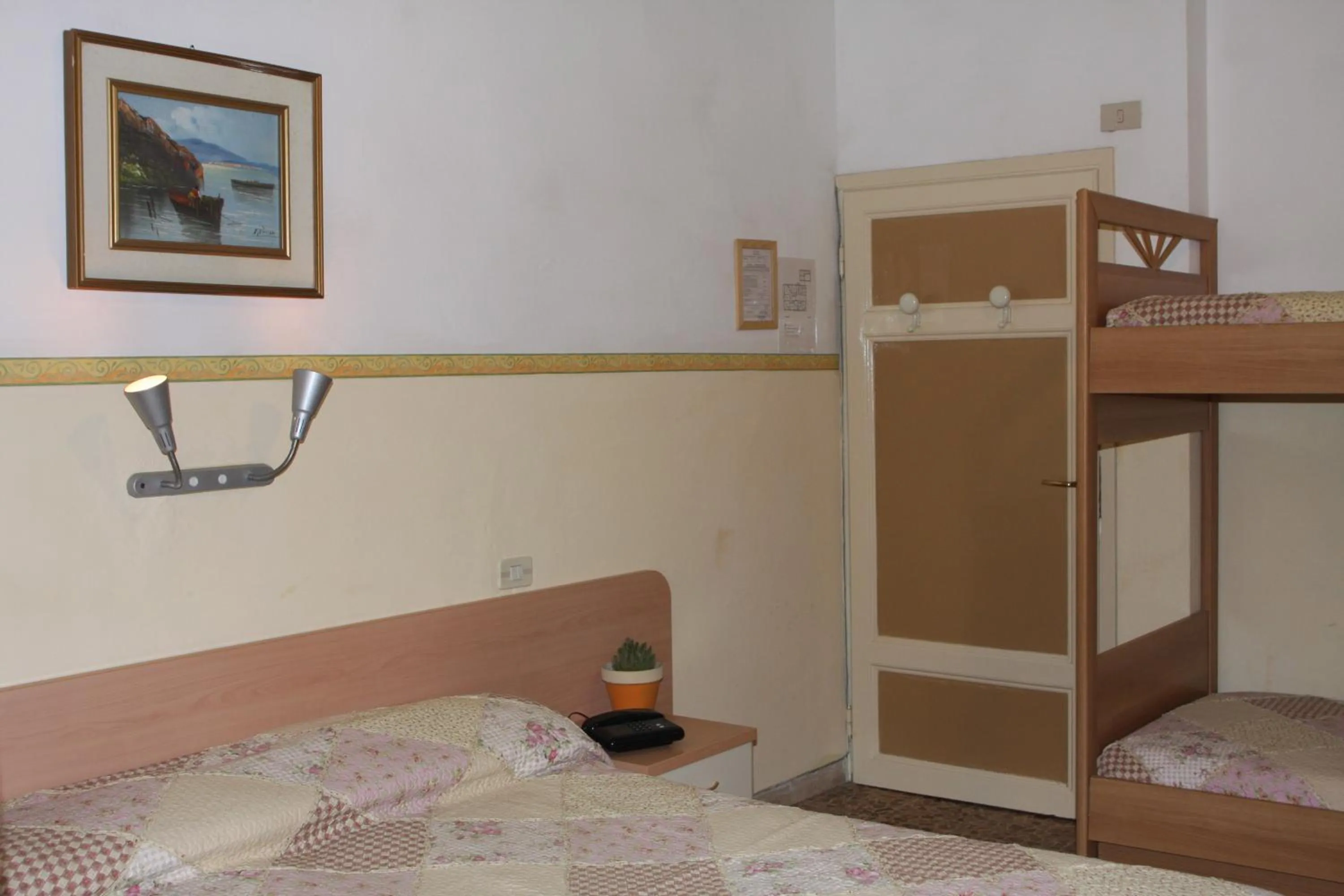 Bedroom, Bed in Hotel Ornella