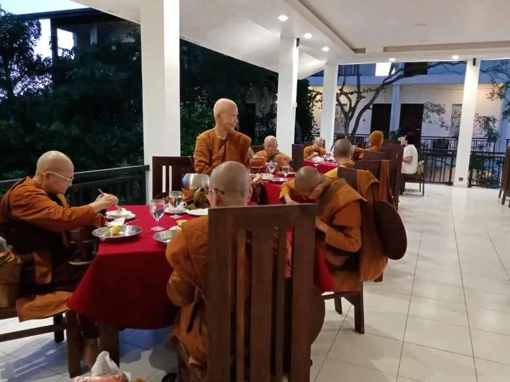 Restaurant/places to eat in Four Points Resort - Anuradhapura