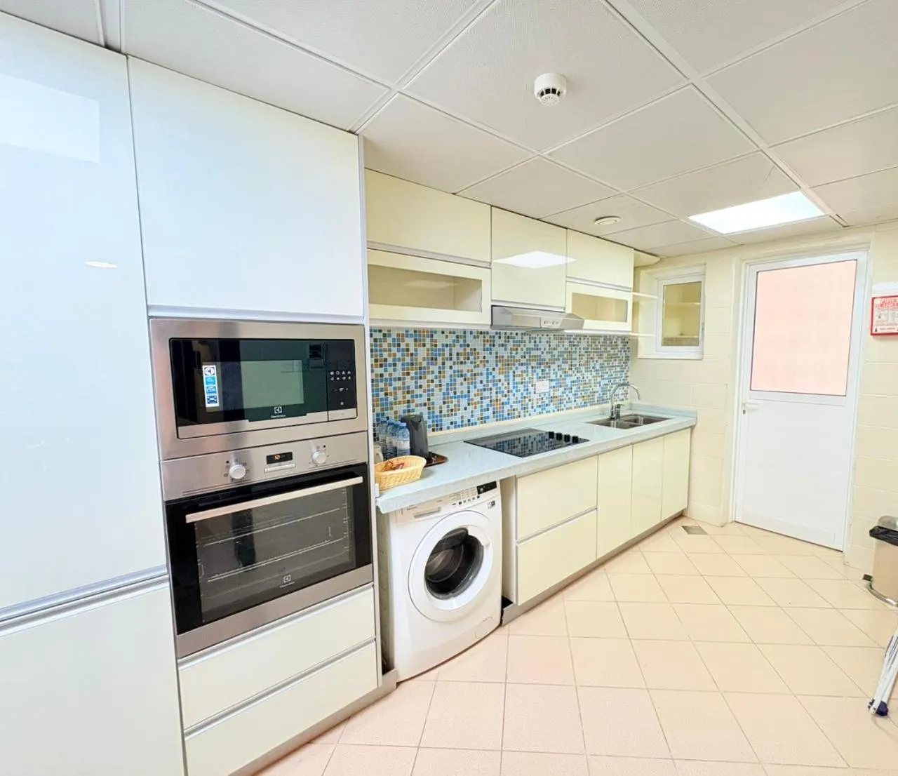 dishwasher in A'Sinamar Hotel Apartment