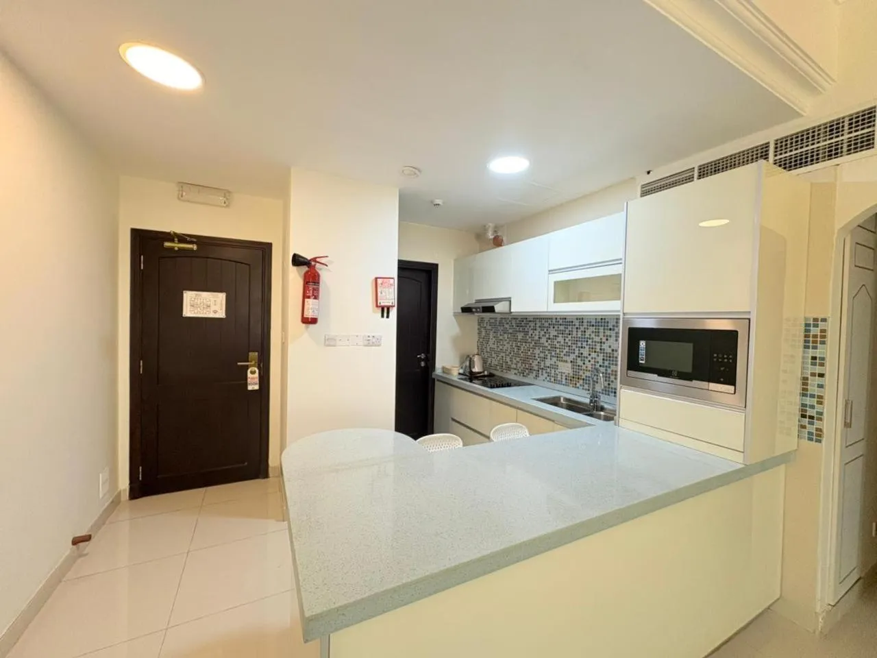 Kitchen or kitchenette in A'Sinamar Hotel Apartment