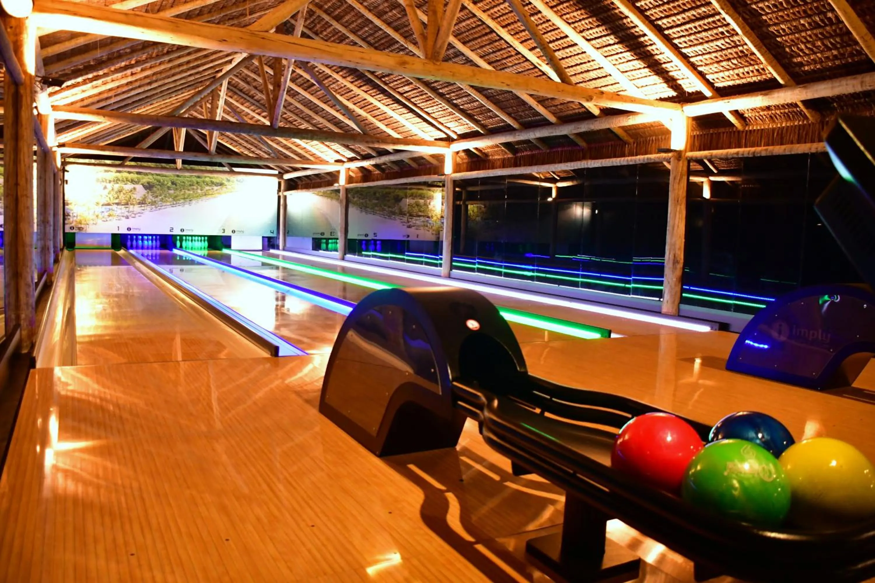 Game Room in Hotel Portobello Resort & Safari