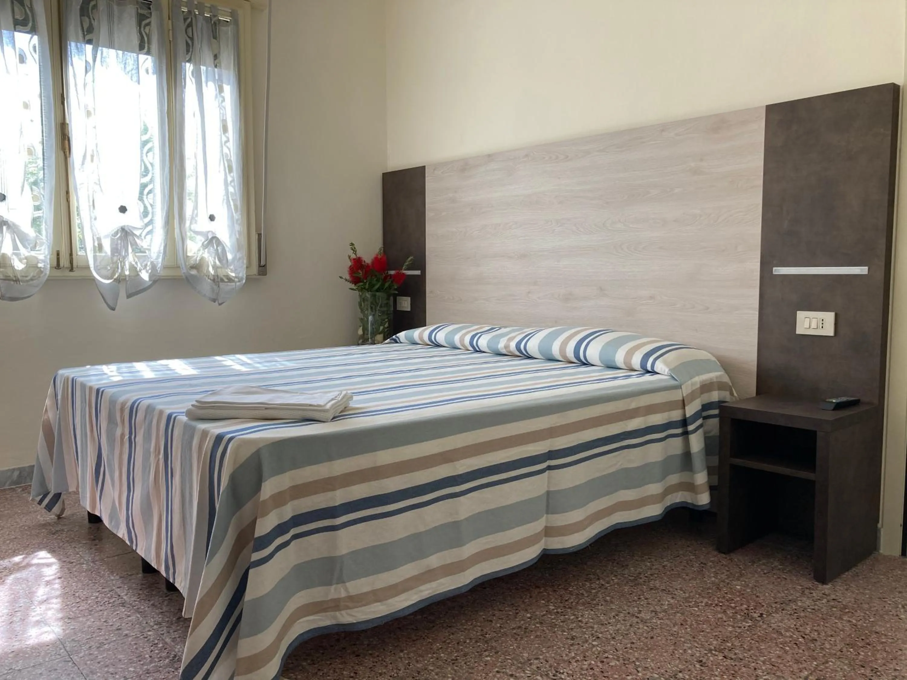 Bed in Hotel Verdesolemare