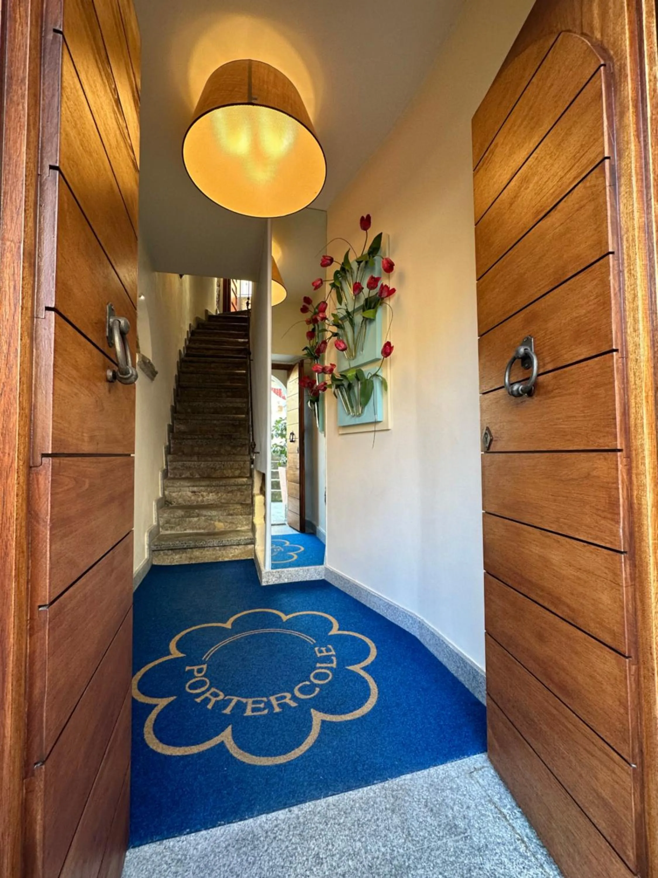 Facade/entrance in Portercole B&B