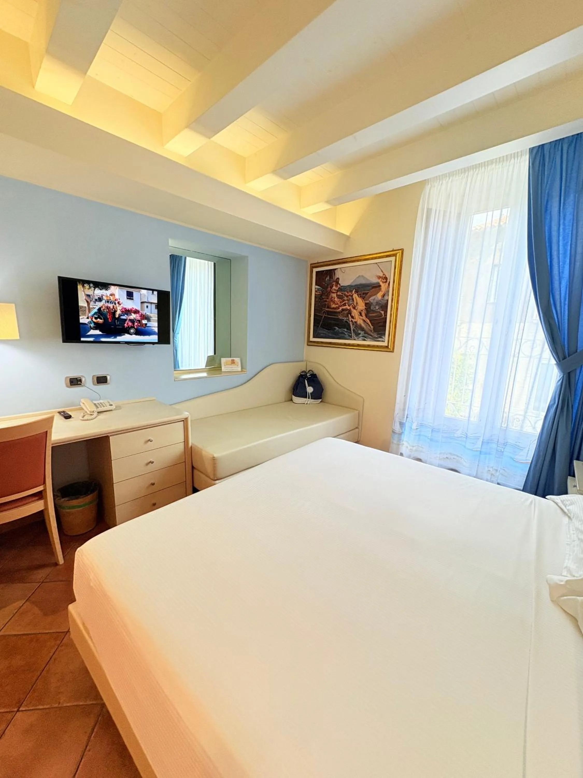 Bed in Portercole B&B