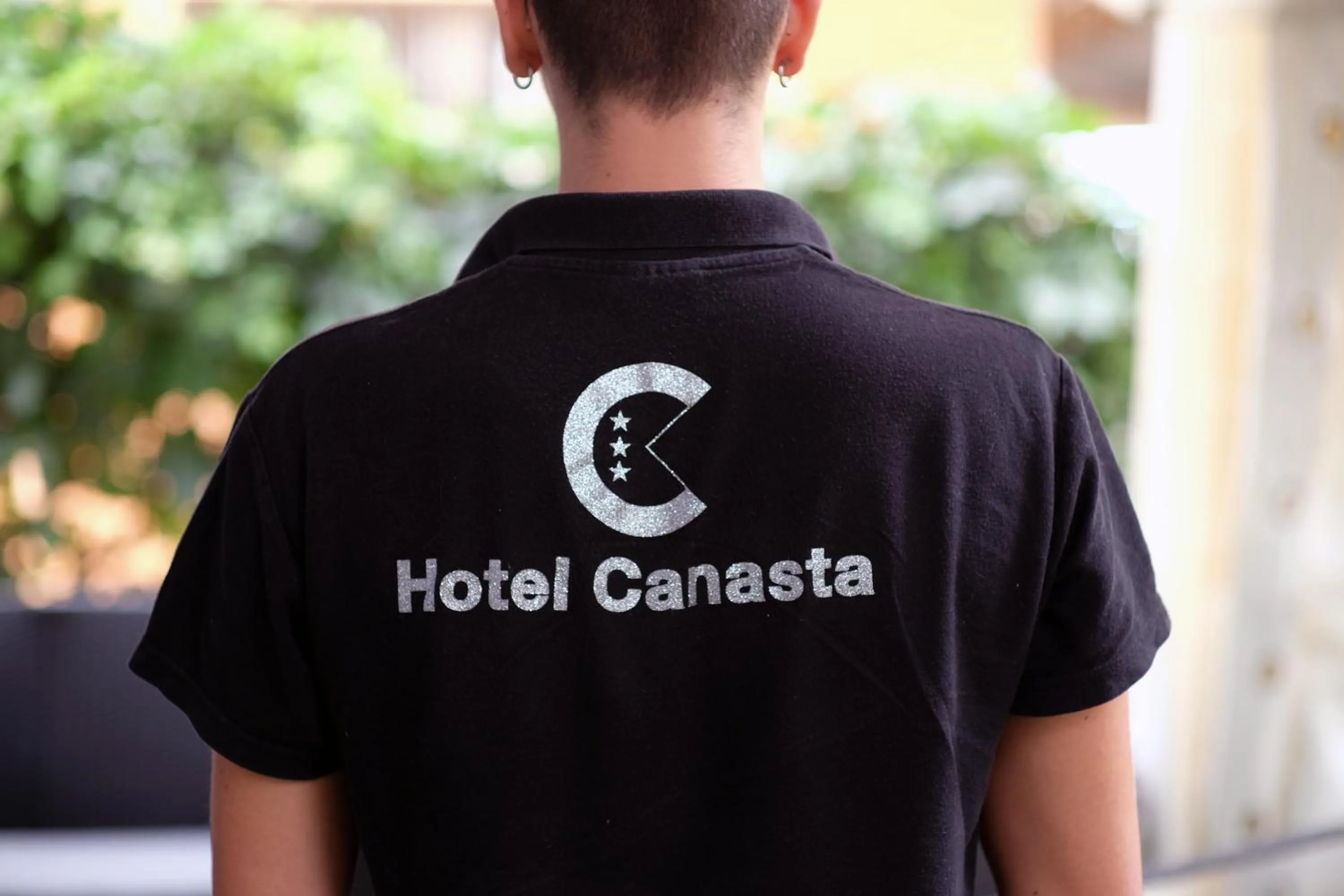 Hotel Canasta