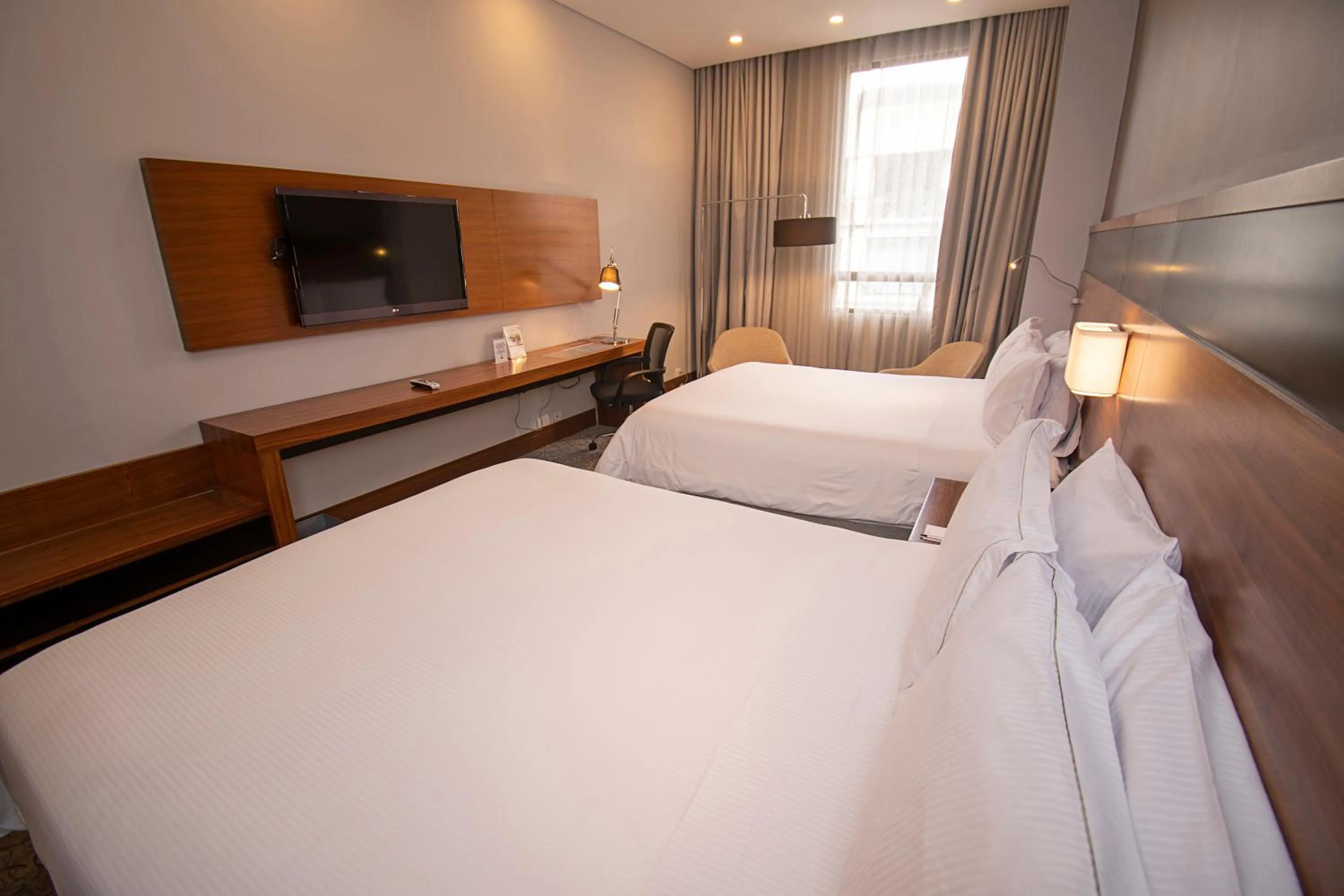 Bed in DoubleTree by Hilton Bogota Parque 93