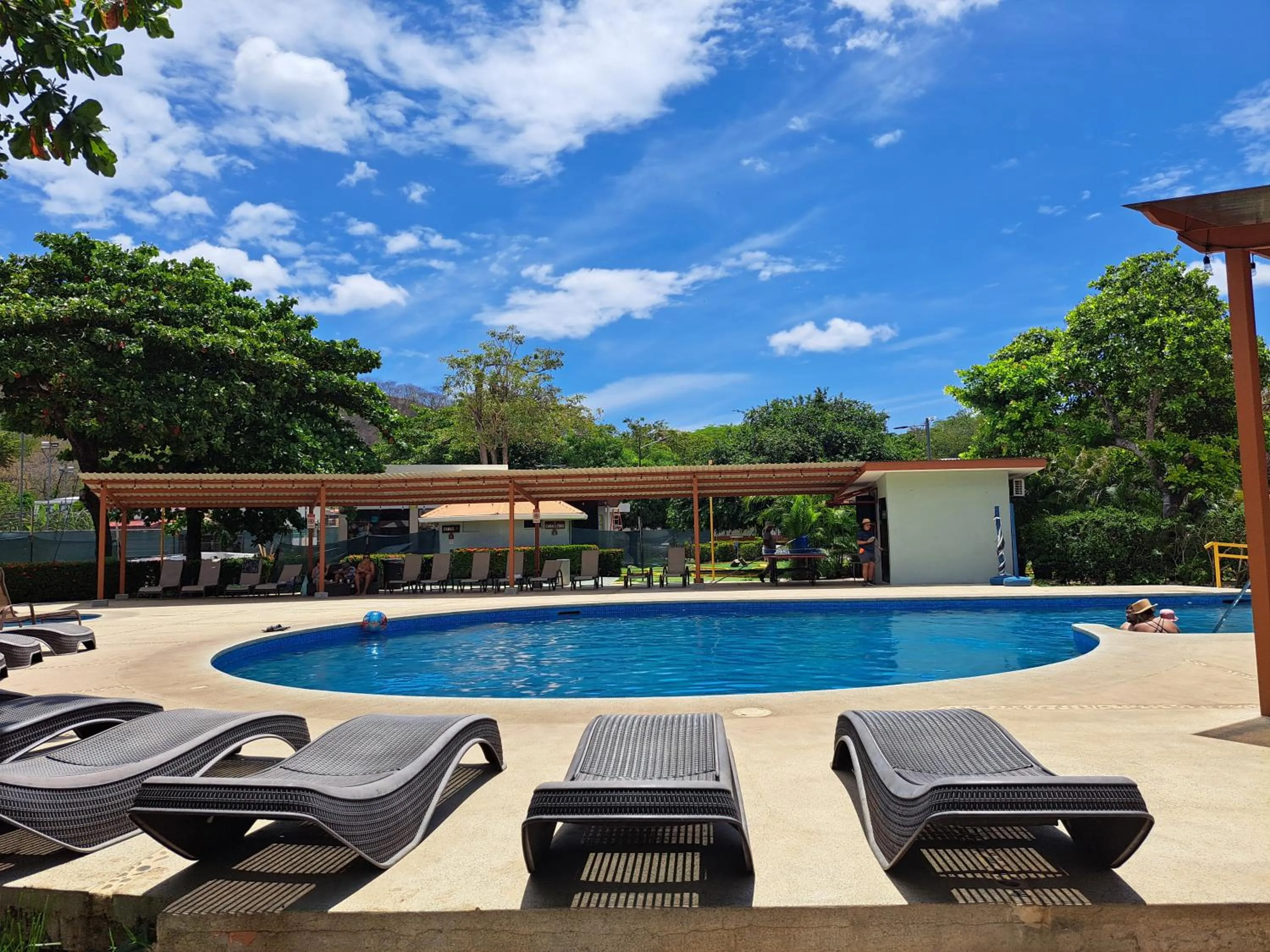 Day in Nacazcol Hotel y Villas