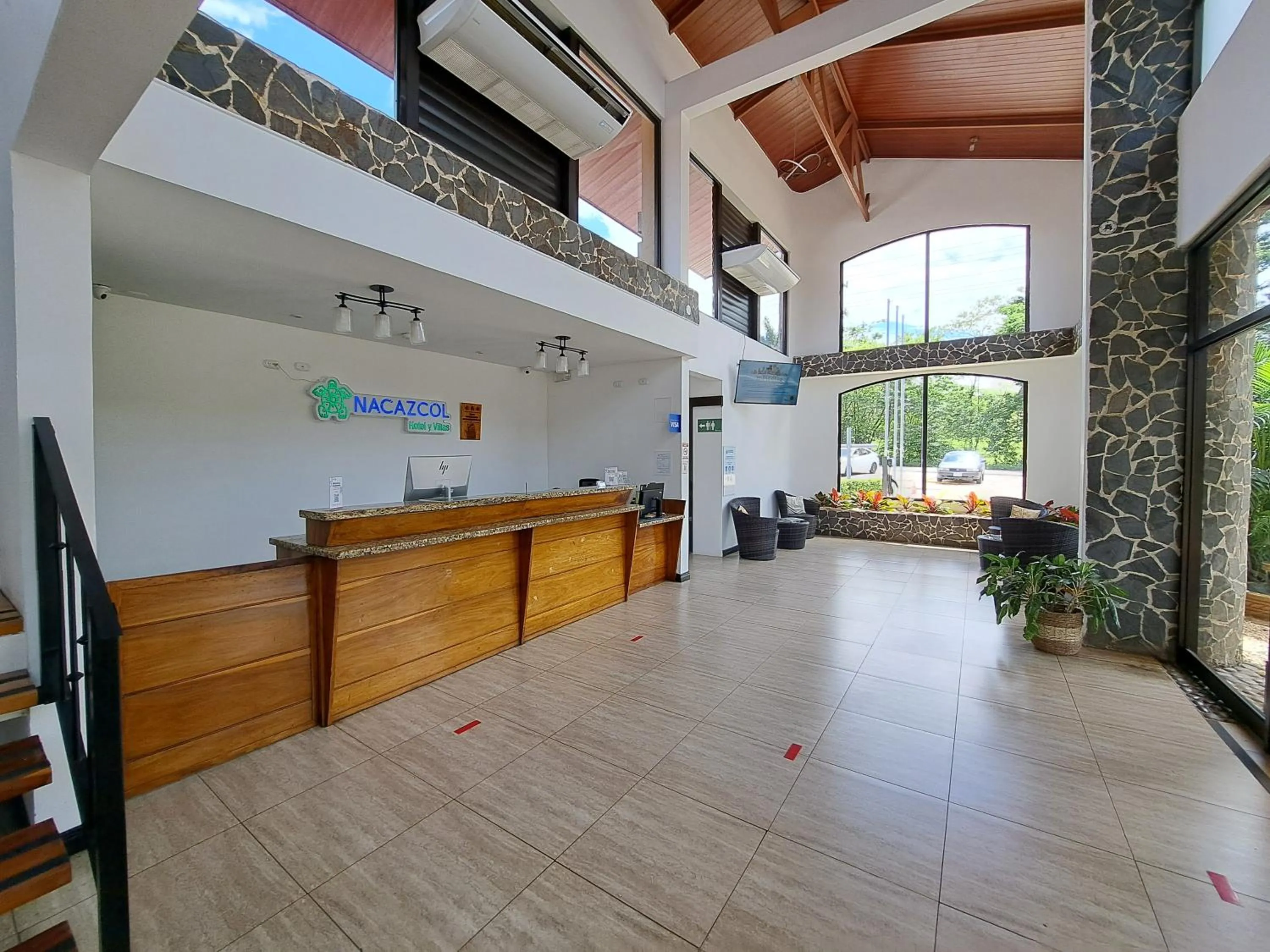 Lobby or reception in Nacazcol Hotel y Villas