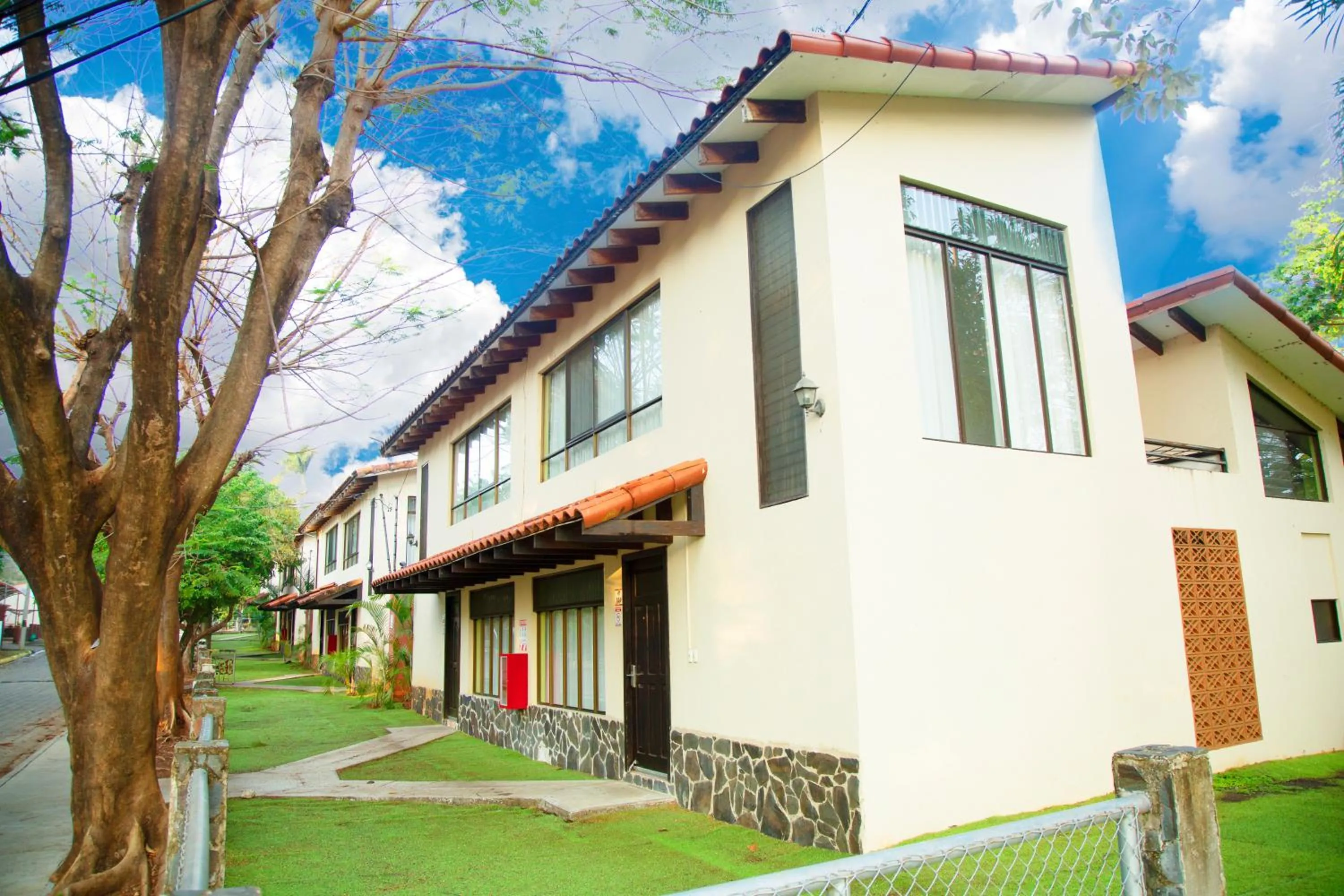 Property building in Nacazcol Hotel y Villas