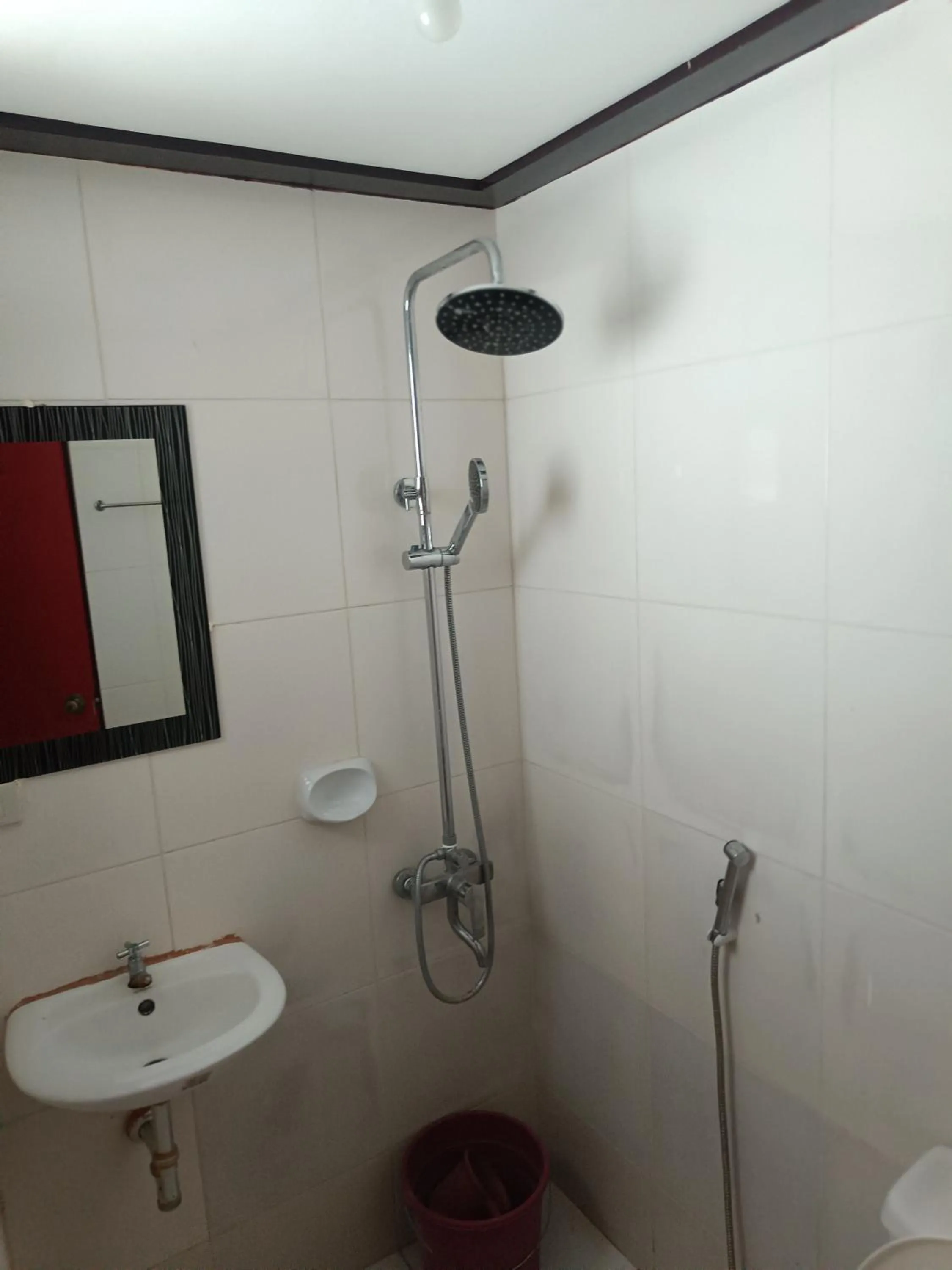 Catalina`s Inn family room