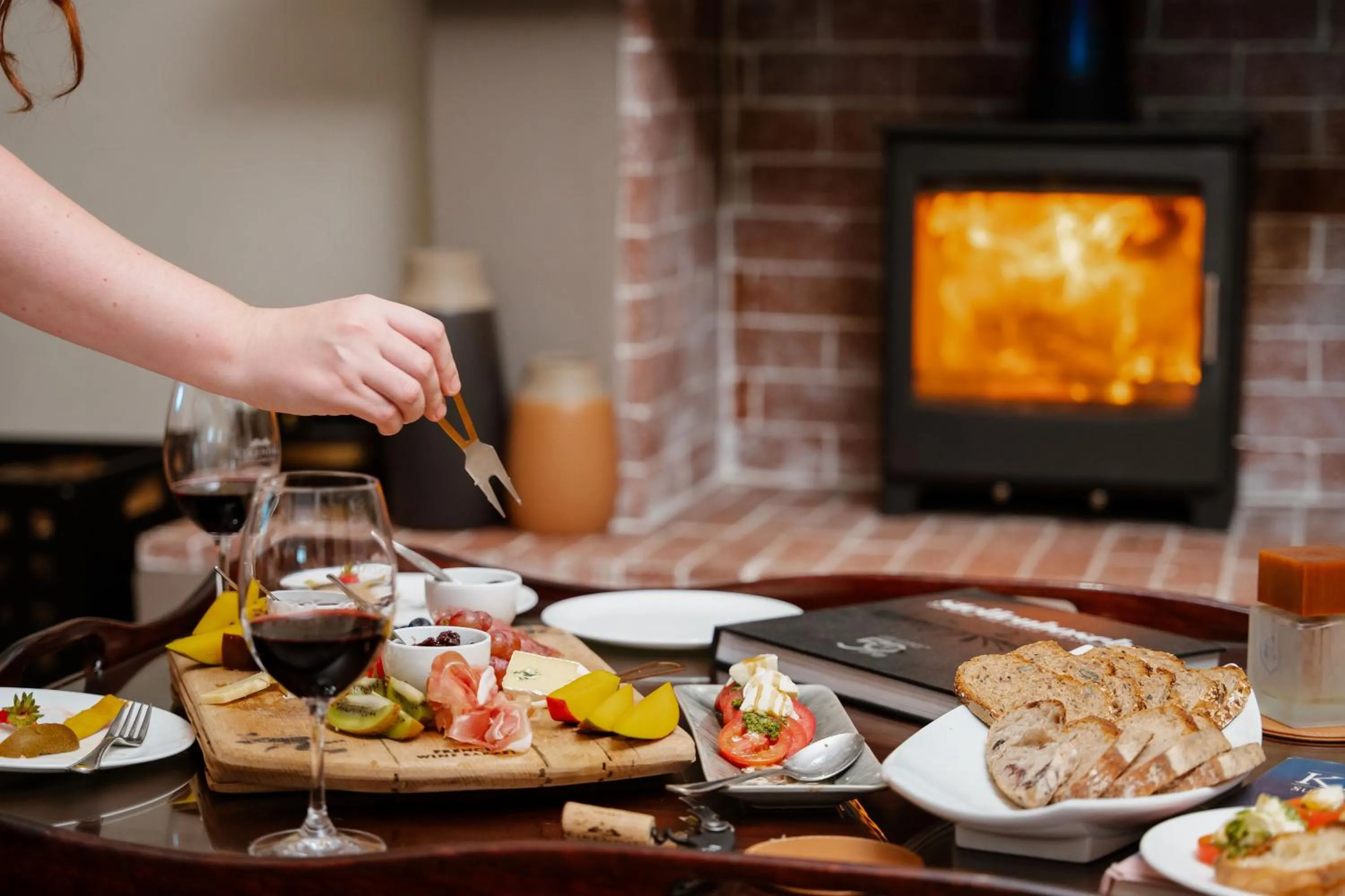 Lounge or bar in Eikendal Lodge