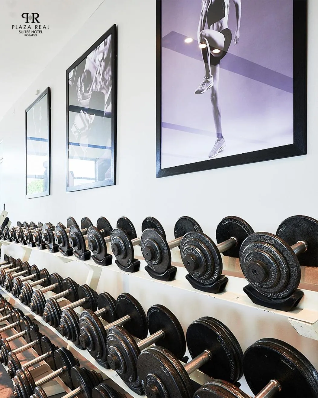 Fitness centre/facilities in Plaza Real Suites Hotel