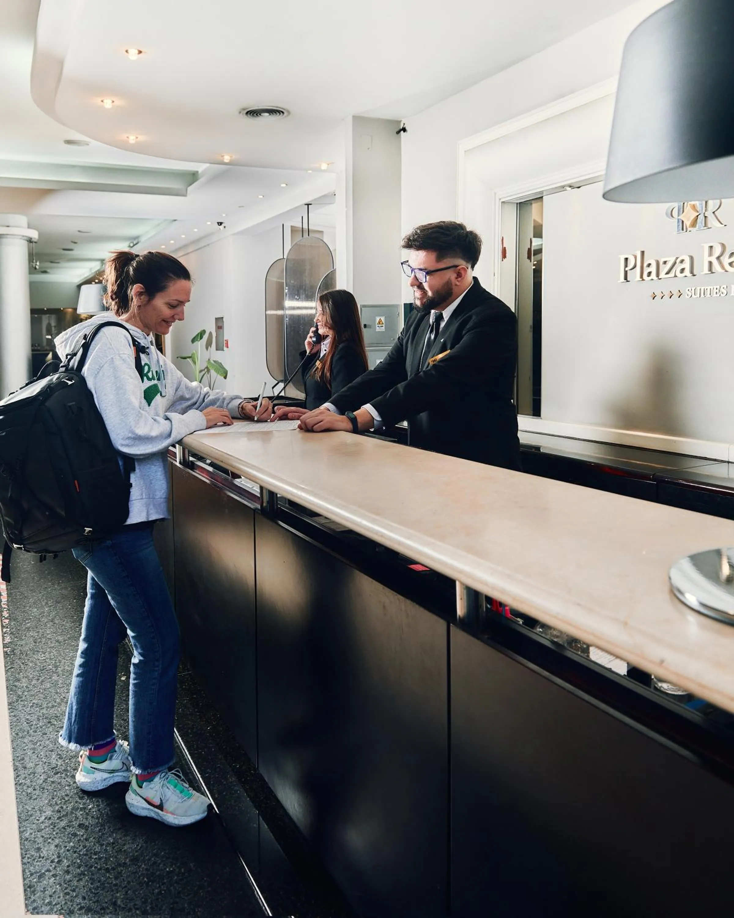Lobby or reception in Plaza Real Suites Hotel