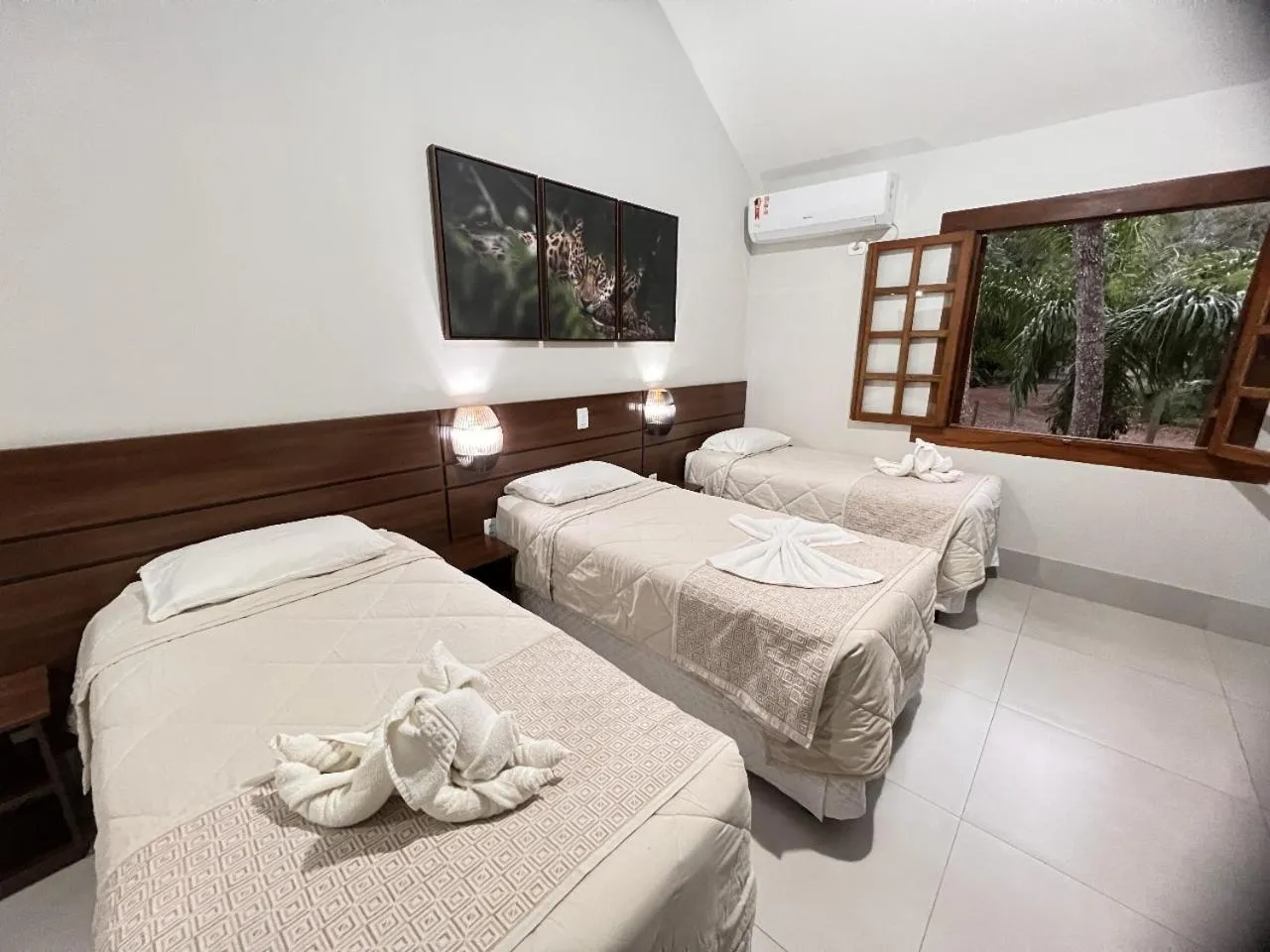 Bed in Hotel Cabanas