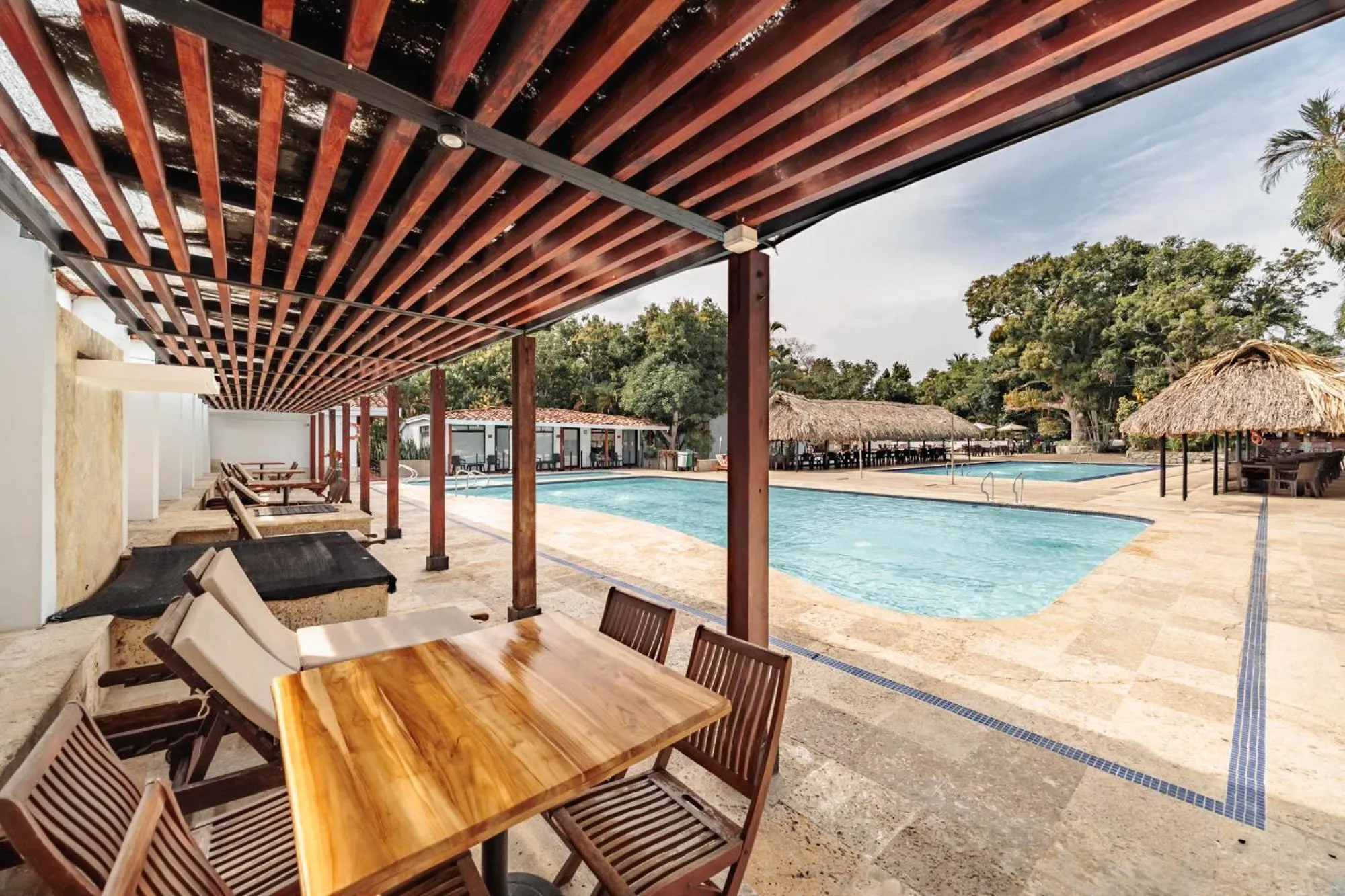 Swimming pool in Hotel Quimbaya
