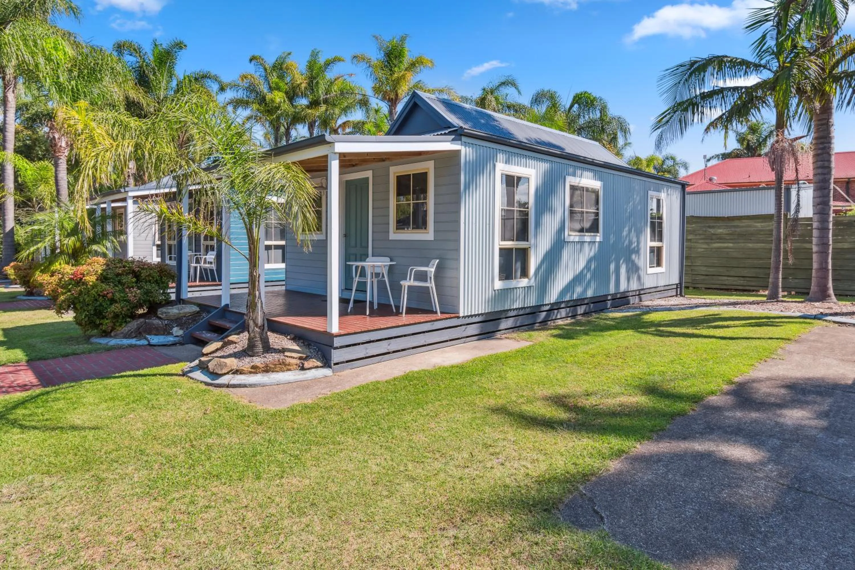 Property building in Batemans Bay Marina Resort