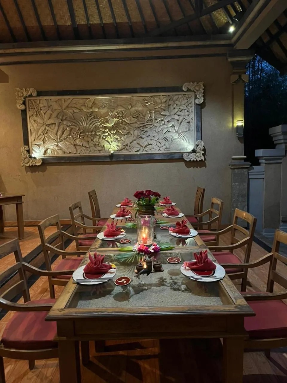 Restaurant/places to eat in Taruna Boutique Homestay & Spa