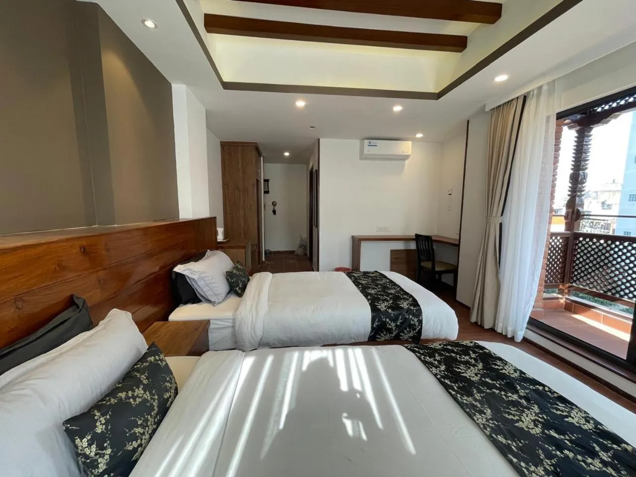 Bedroom, Bed in Ambassador Garden Home