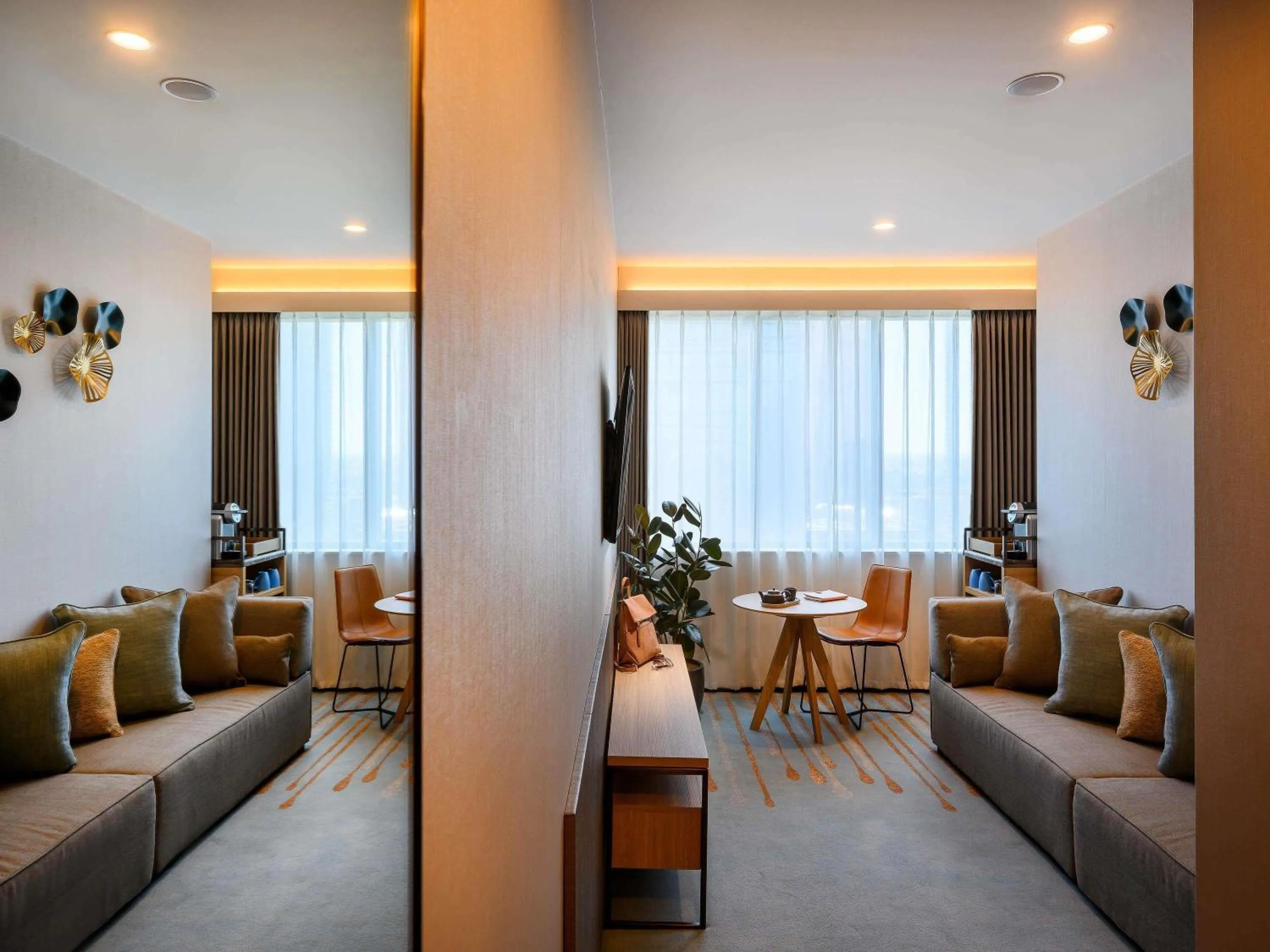 Bedroom in Novotel Melbourne Central