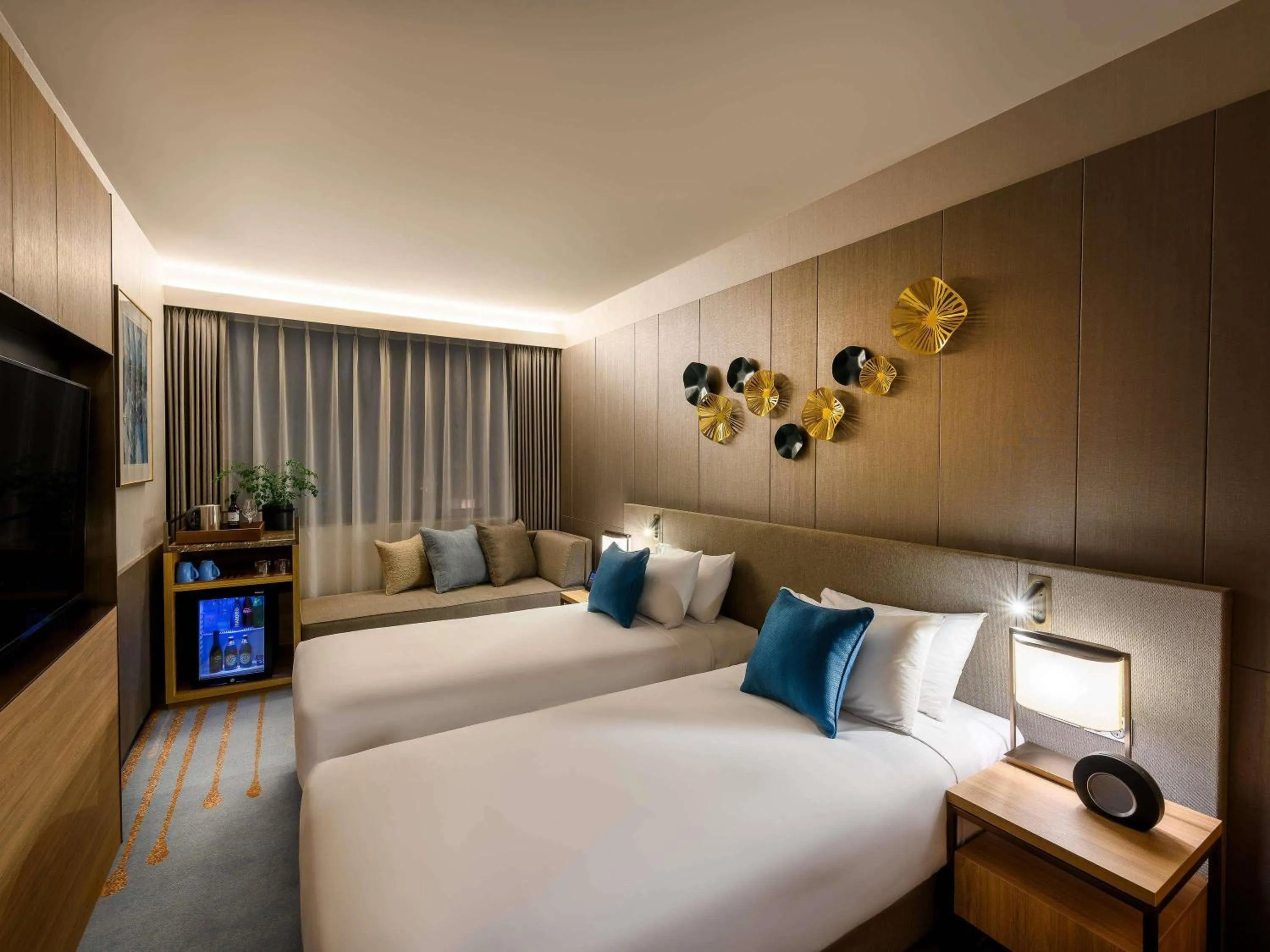 Bedroom, Bed in Novotel Melbourne Central