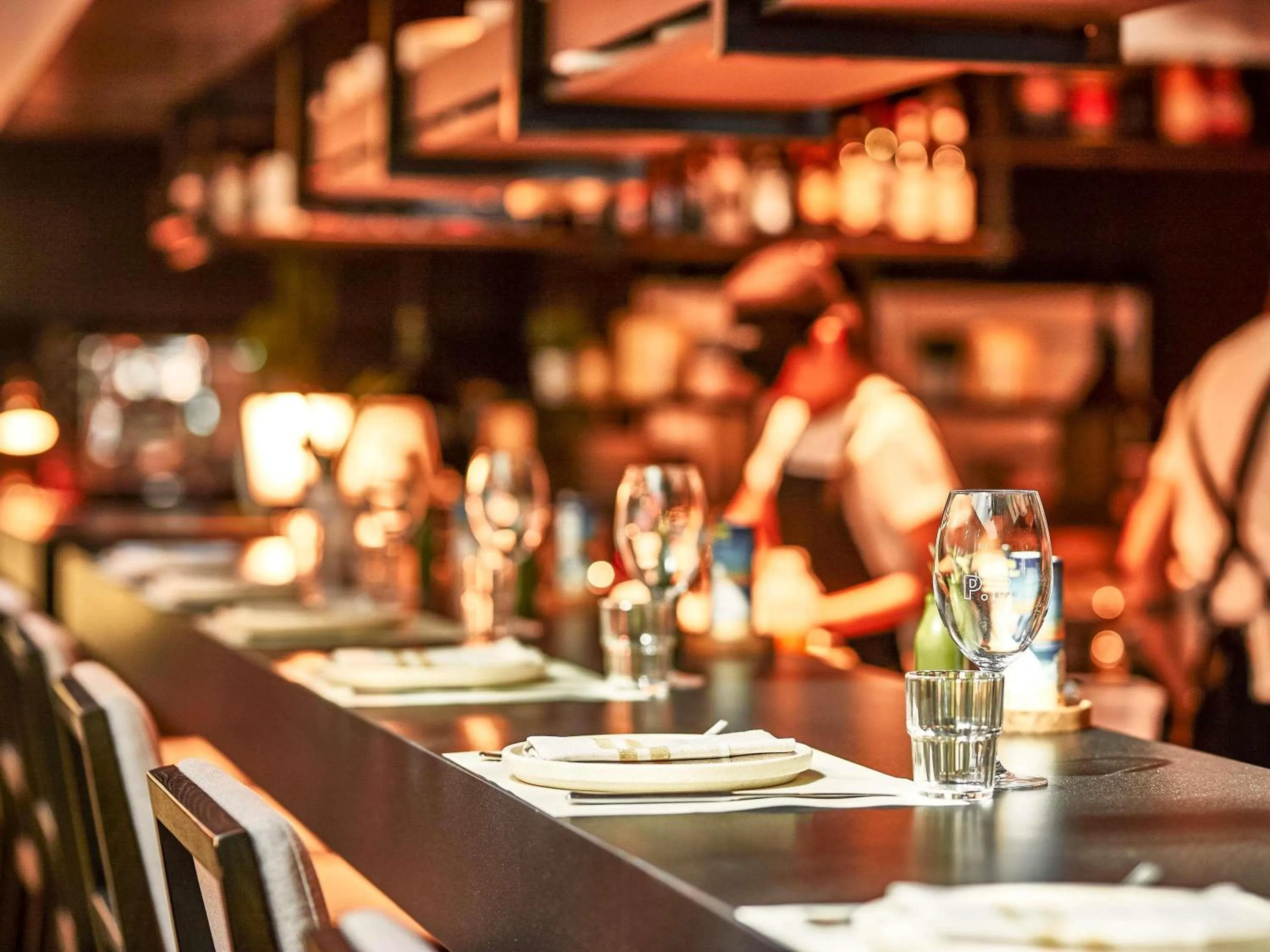 Restaurant/places to eat in ibis Melbourne Central