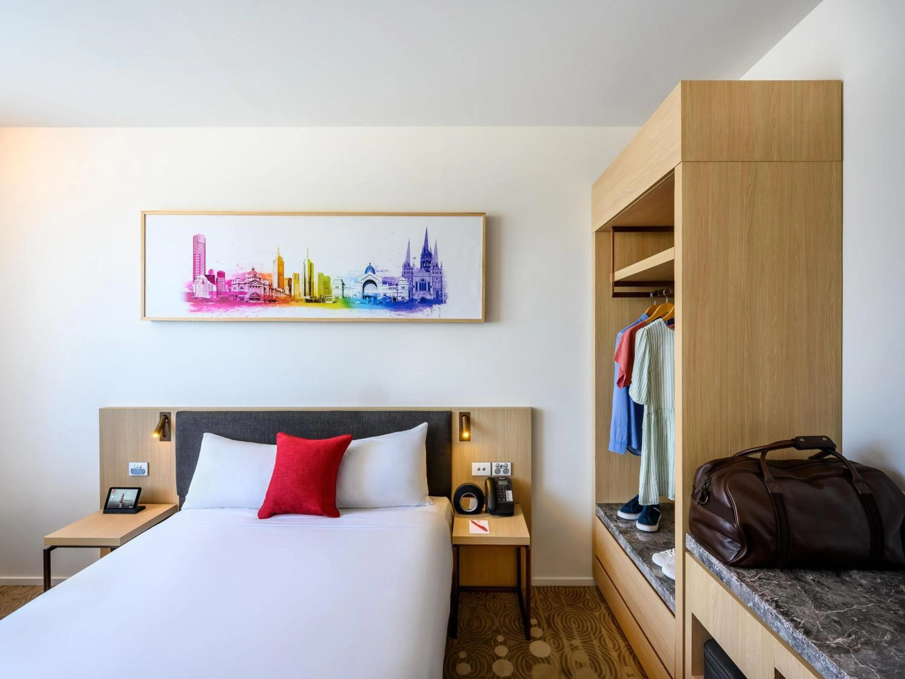 Bedroom, Bed in ibis Melbourne Central