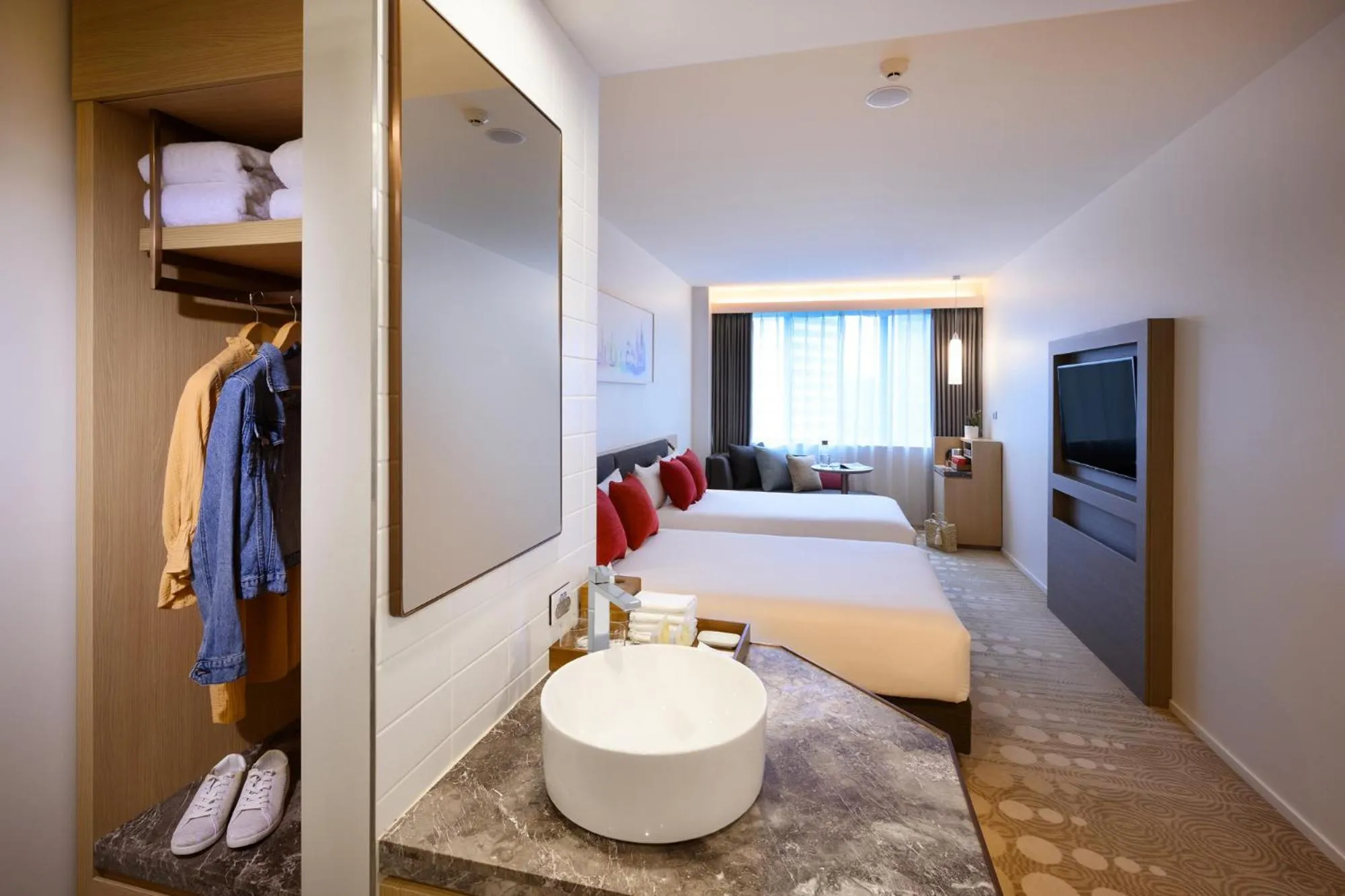 Living room, Bed in ibis Melbourne Central