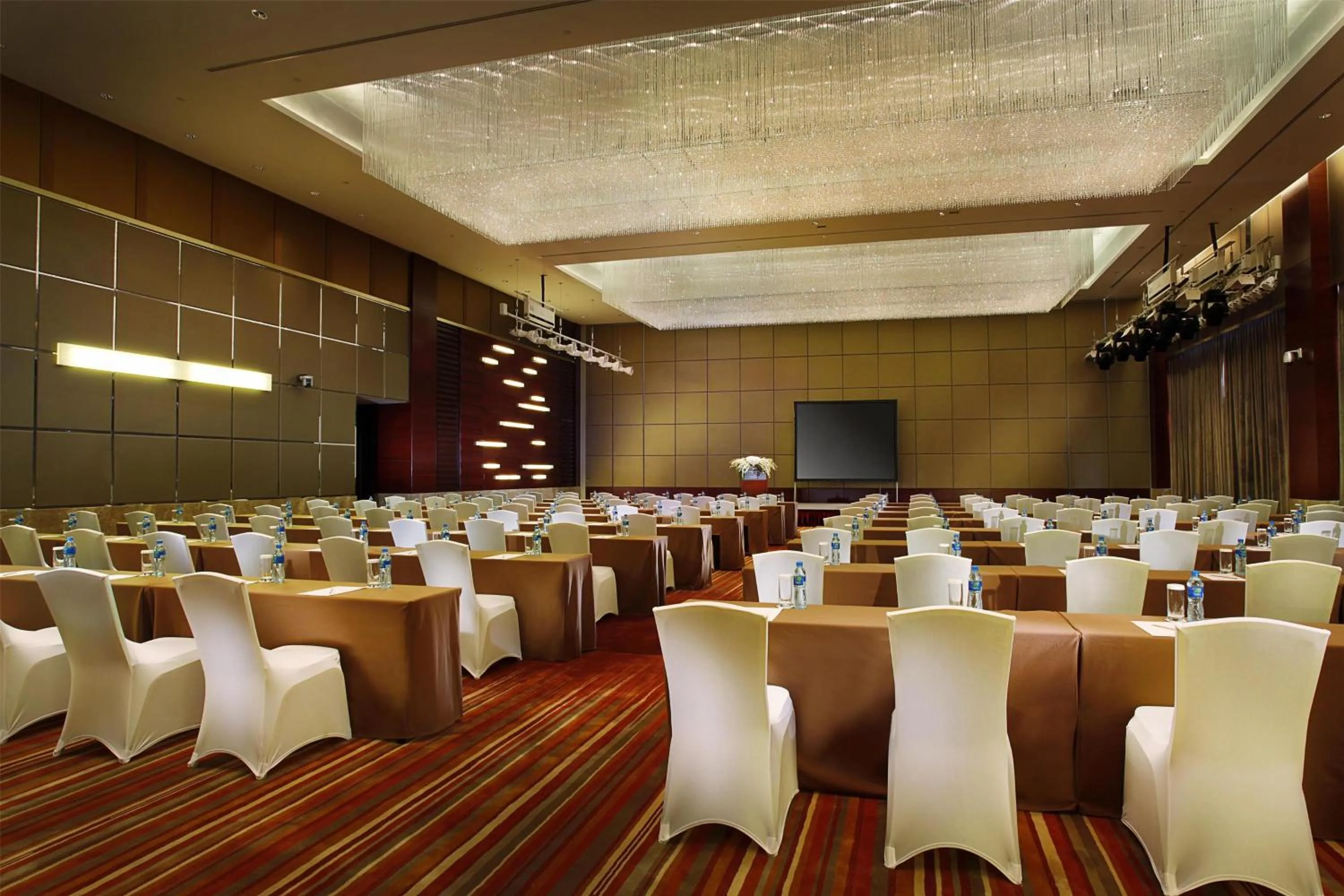 Meeting/conference room in Kempinski Hotel Yinchuan