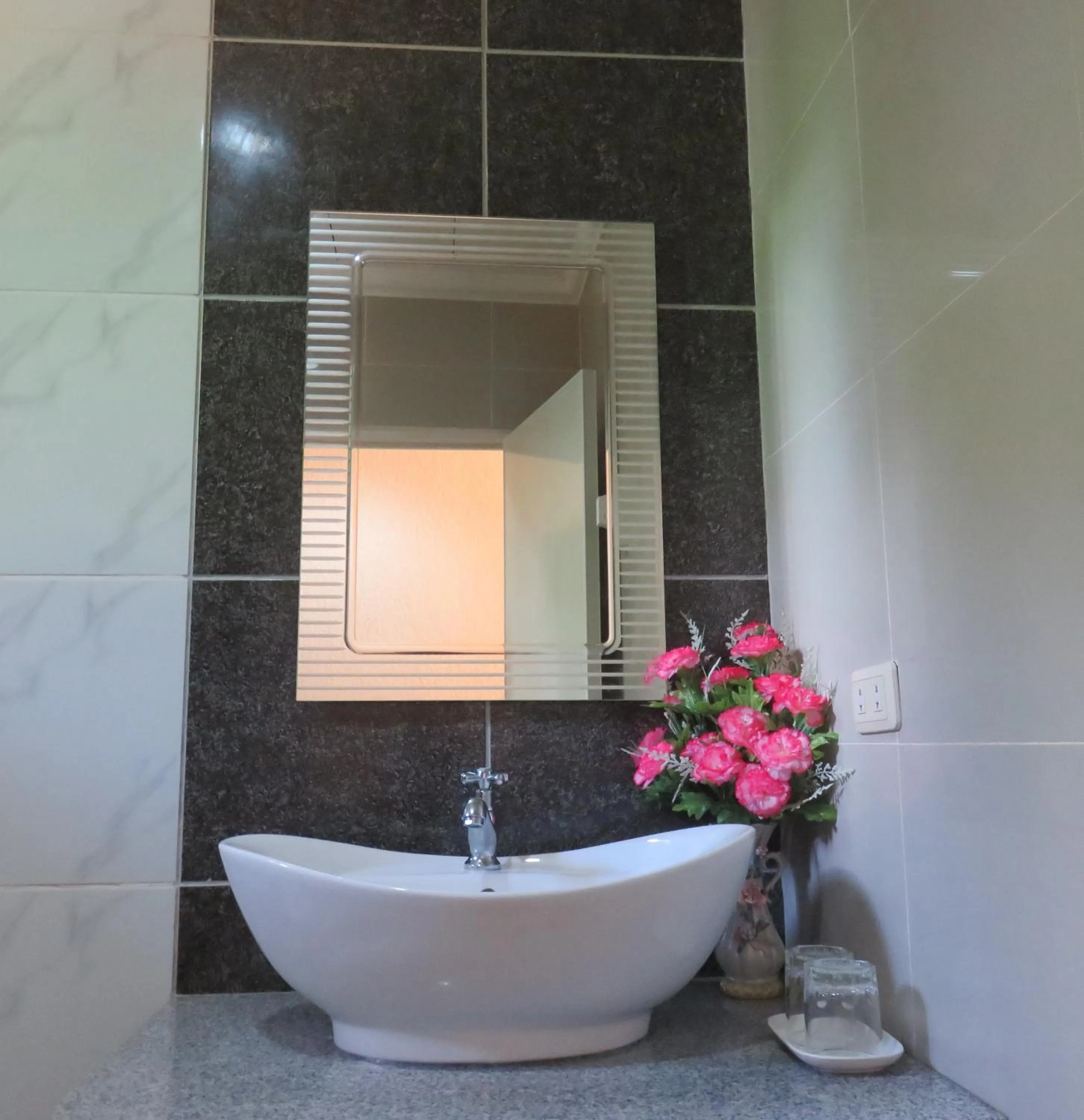 Bathroom in Malapascua Garden Resort