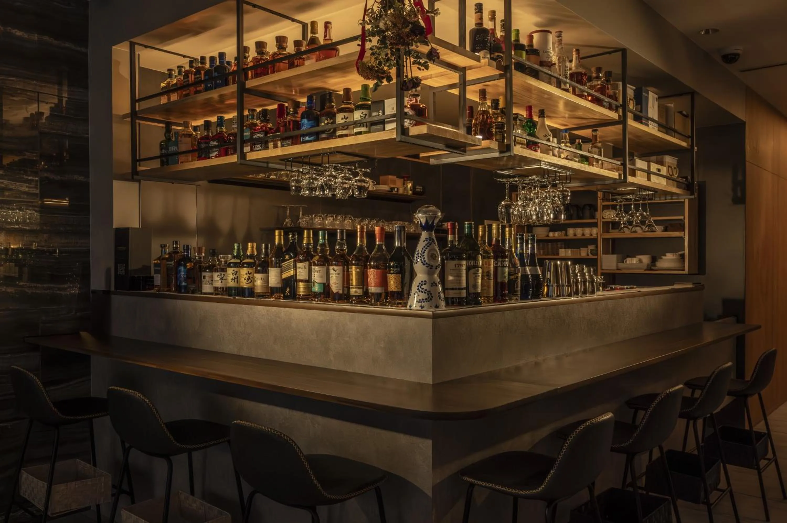 Lounge or bar in Kyoto Shijo Takakura Hotel Grandereverie