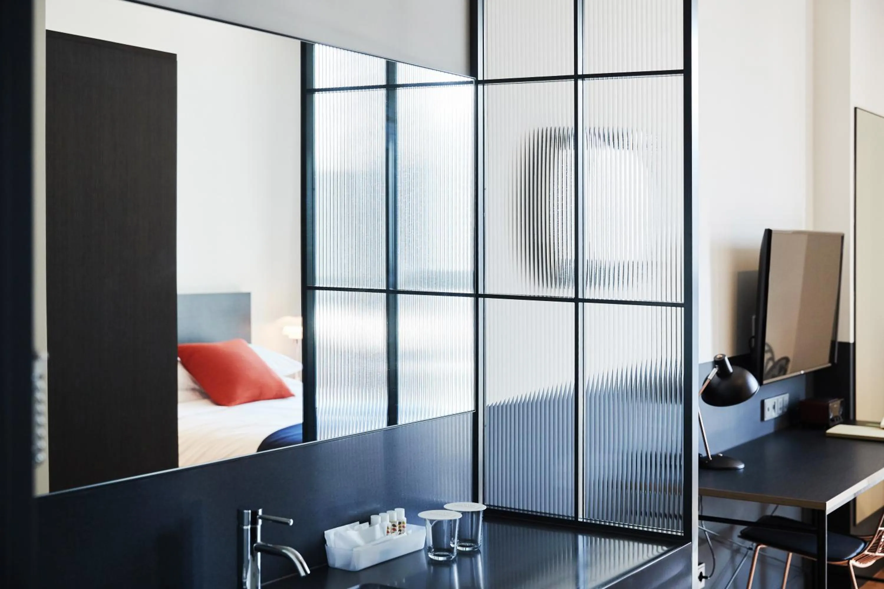 Photo of the whole room in La Casa hotel Gwangmyeong