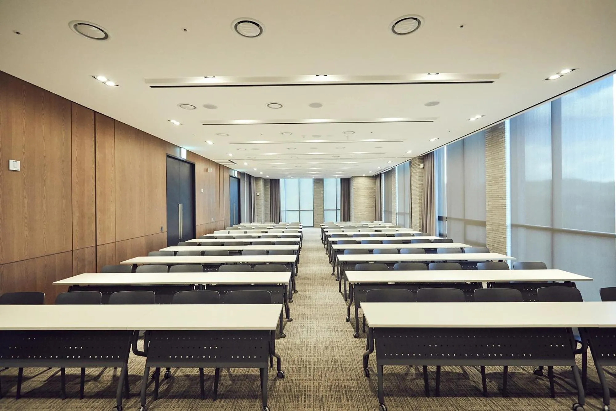 Meeting/conference room in La Casa hotel Gwangmyeong